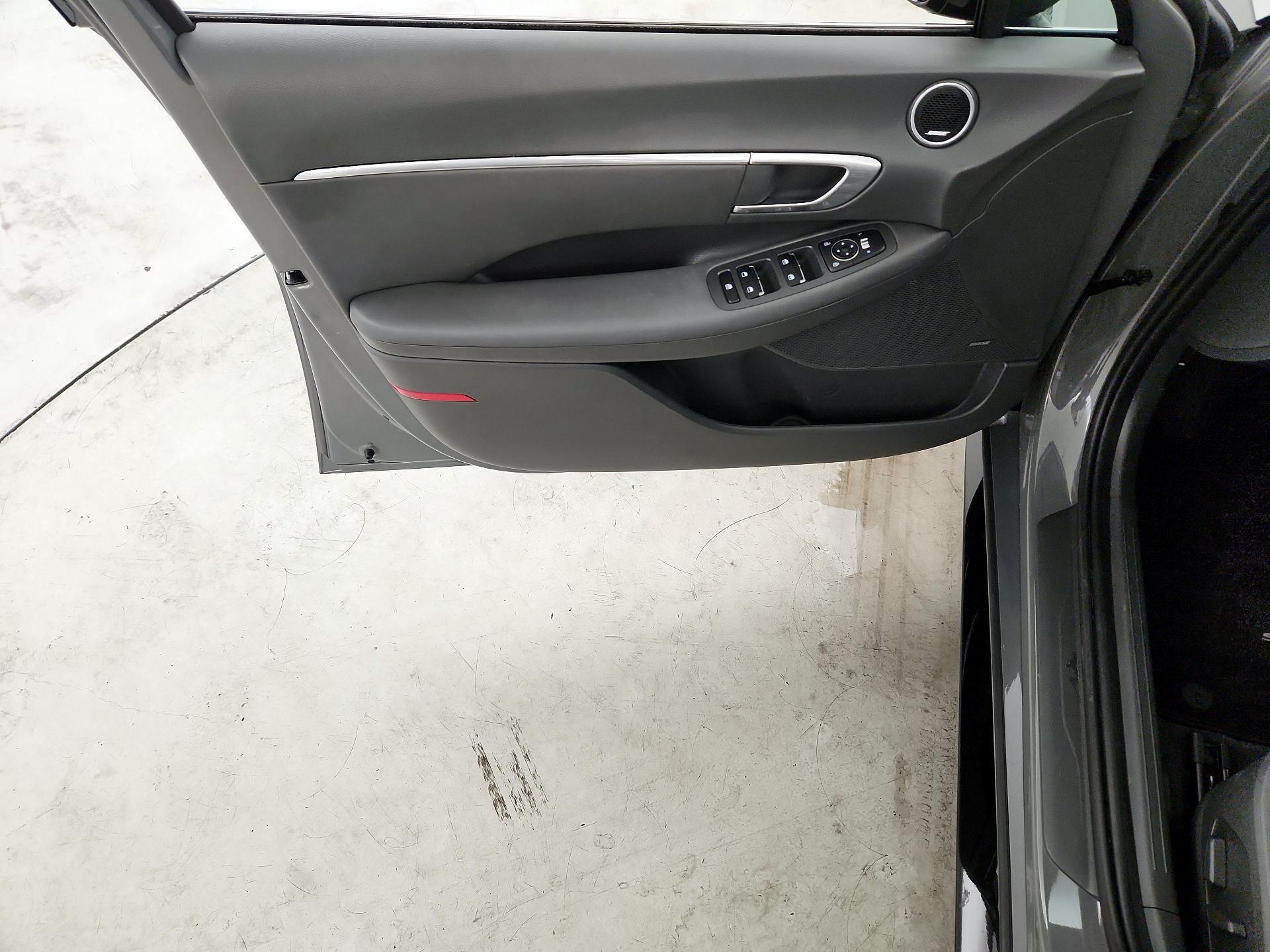 Thumbnail: 2023 Hyundai Sonata - 12