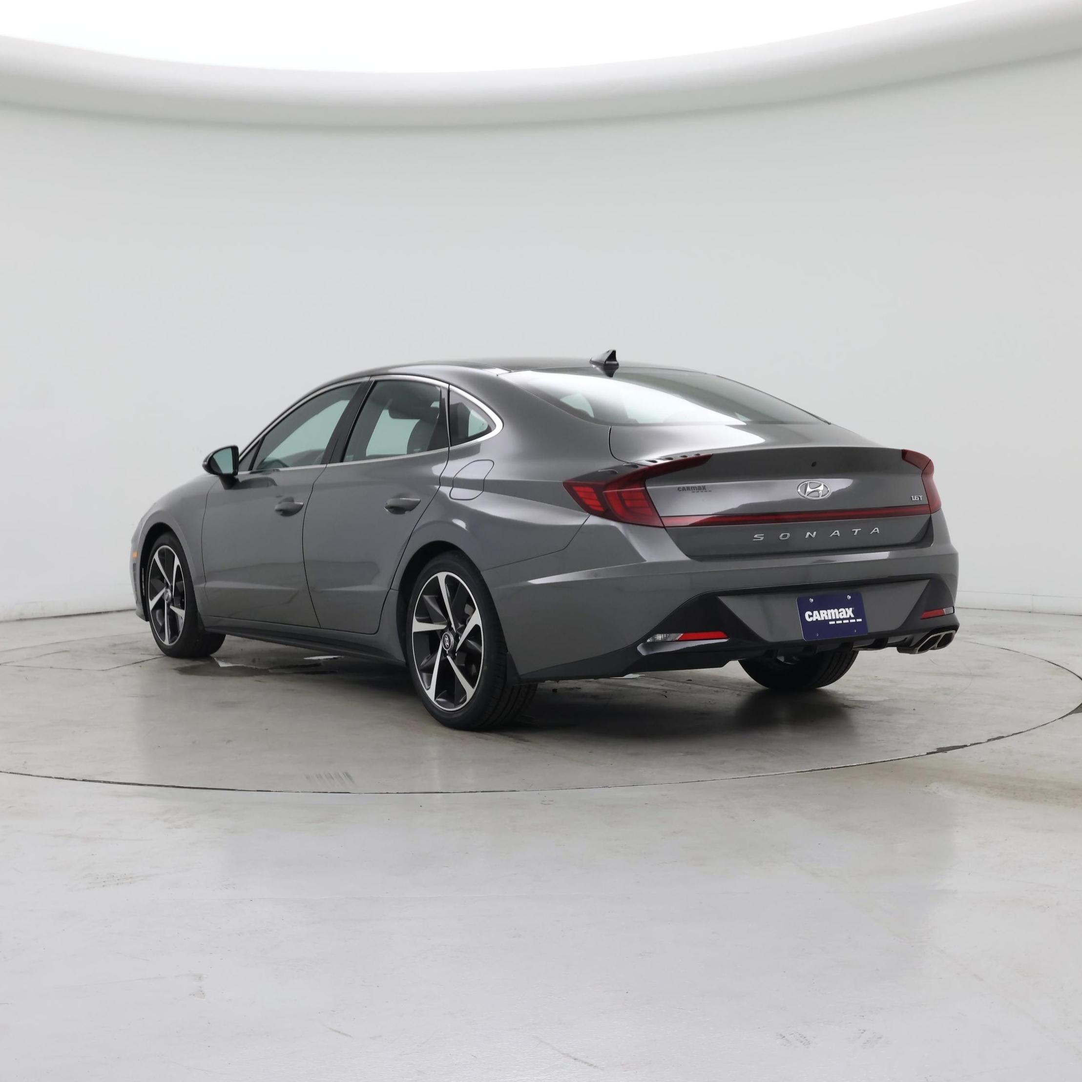 Thumbnail: 2023 Hyundai Sonata - 2