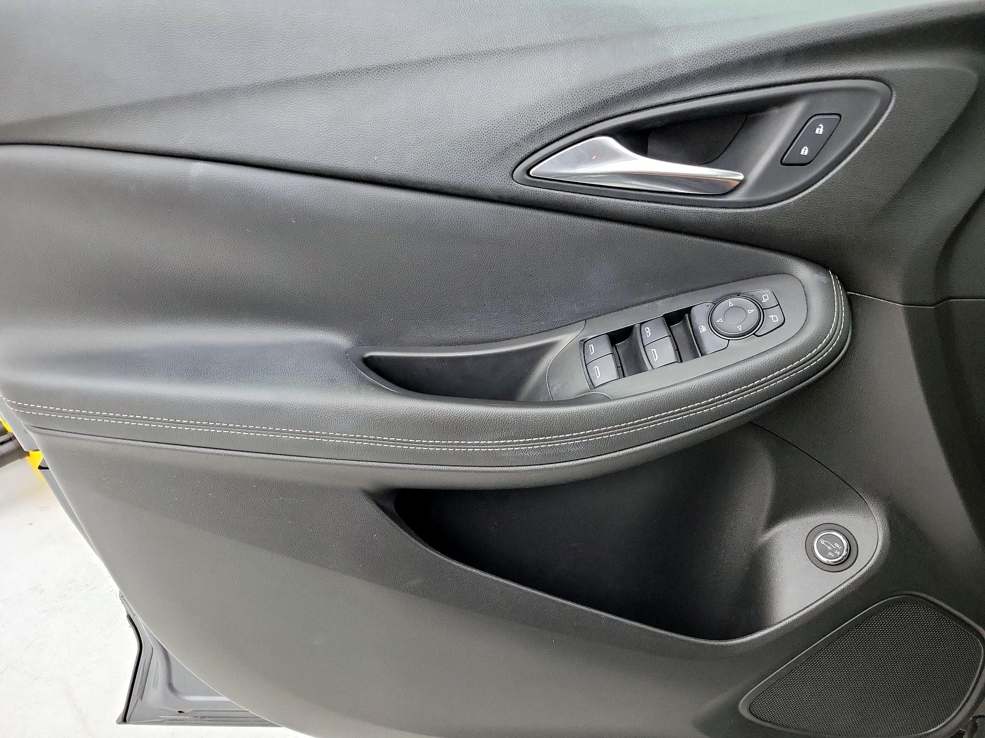 Thumbnail: 2021 Buick Encore GX - 12