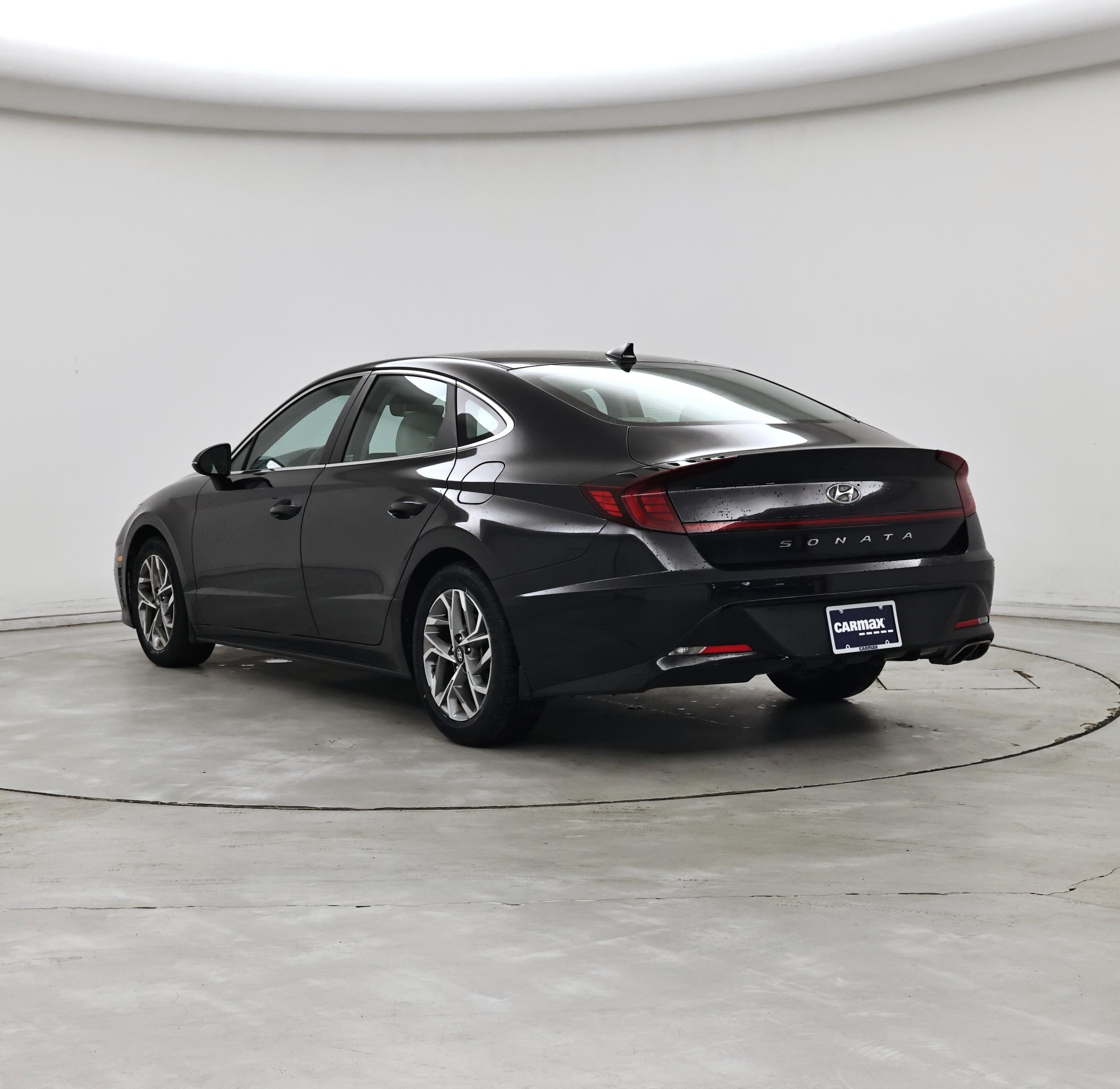 Thumbnail: 2023 Hyundai Sonata - 2