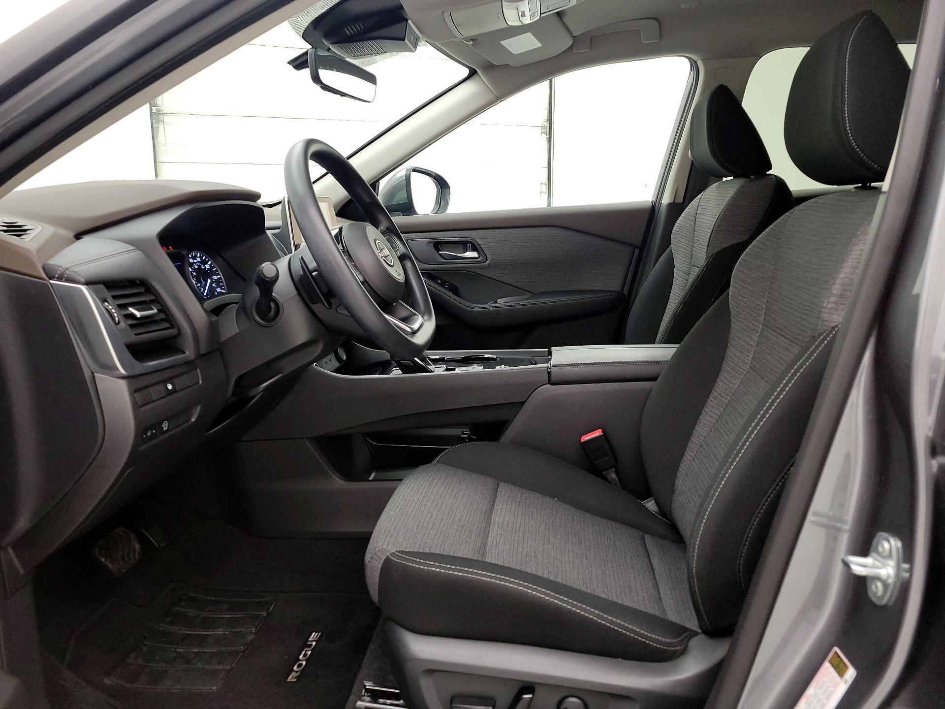 Thumbnail: 2023 Nissan Rogue - 11