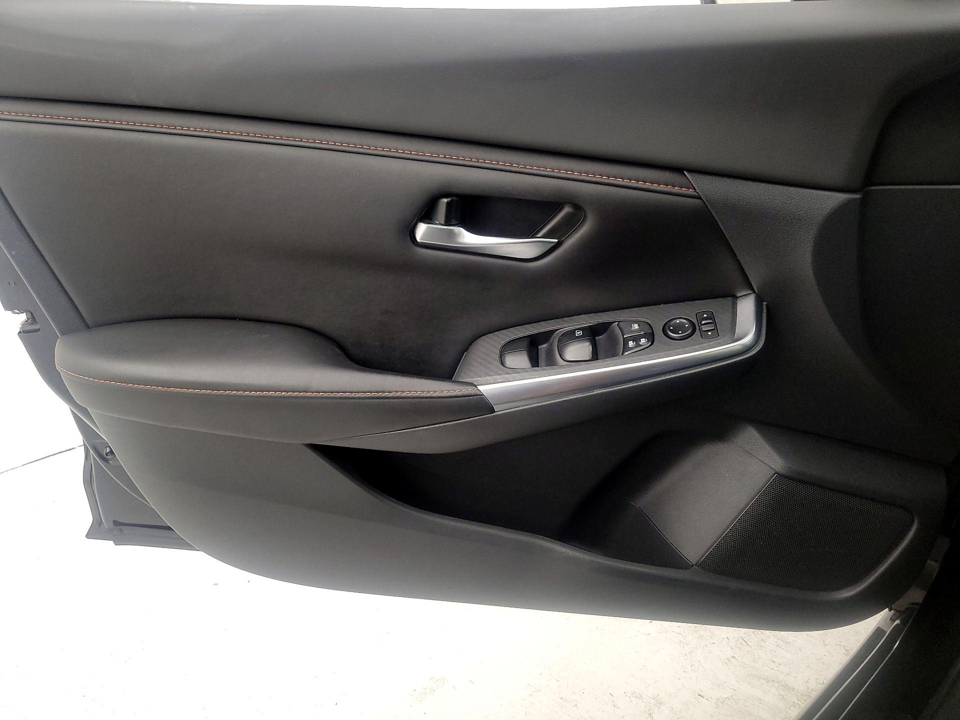 Thumbnail: 2022 Nissan Sentra - 12