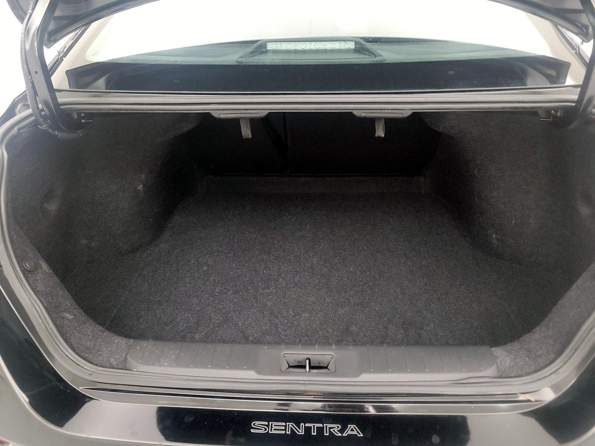 Thumbnail: 2022 Nissan Sentra - 20