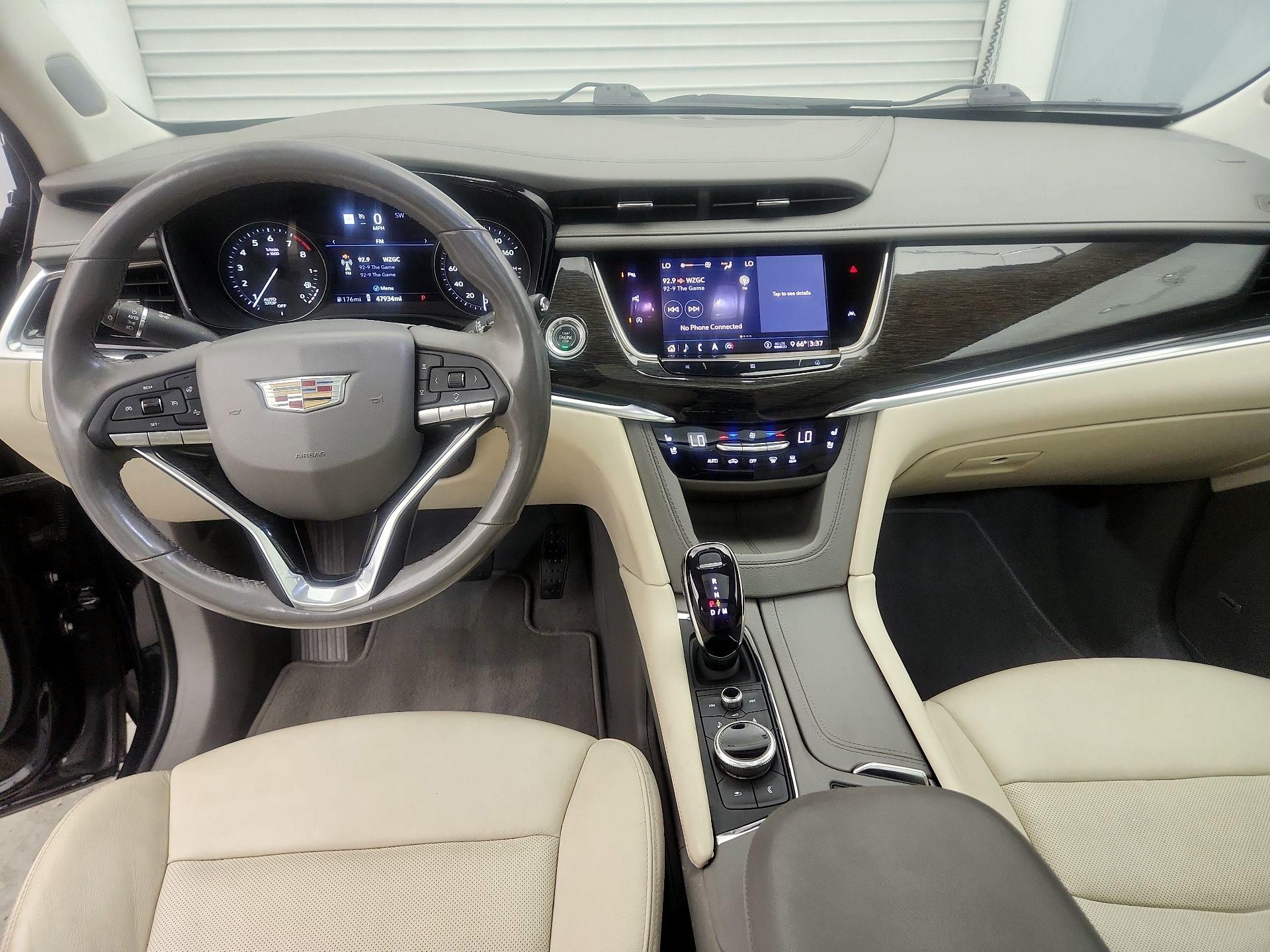 Thumbnail: 2020 Cadillac XT6 - 9