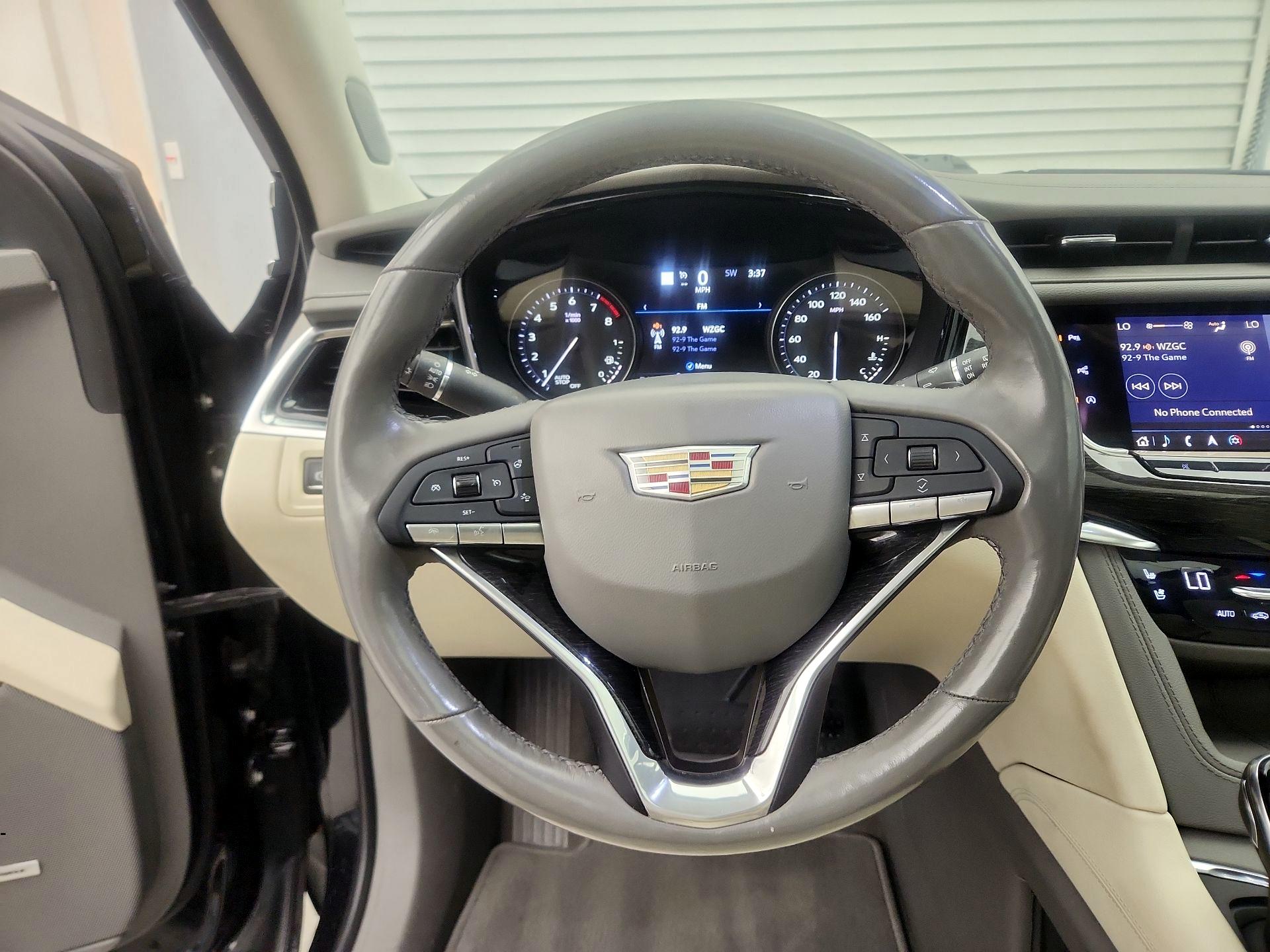 Thumbnail: 2020 Cadillac XT6 - 10