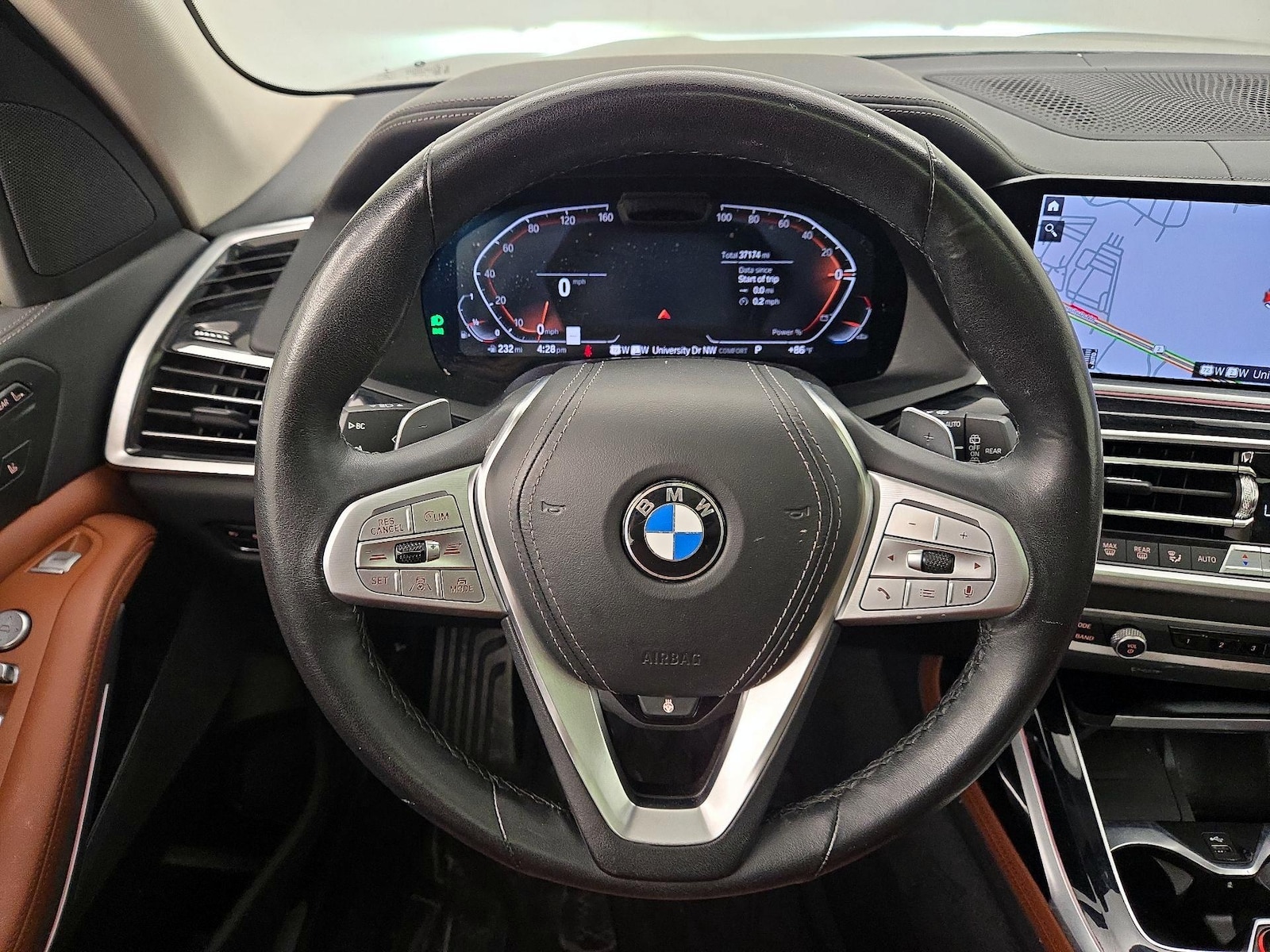 2022 BMW X7 40i - Photo 11