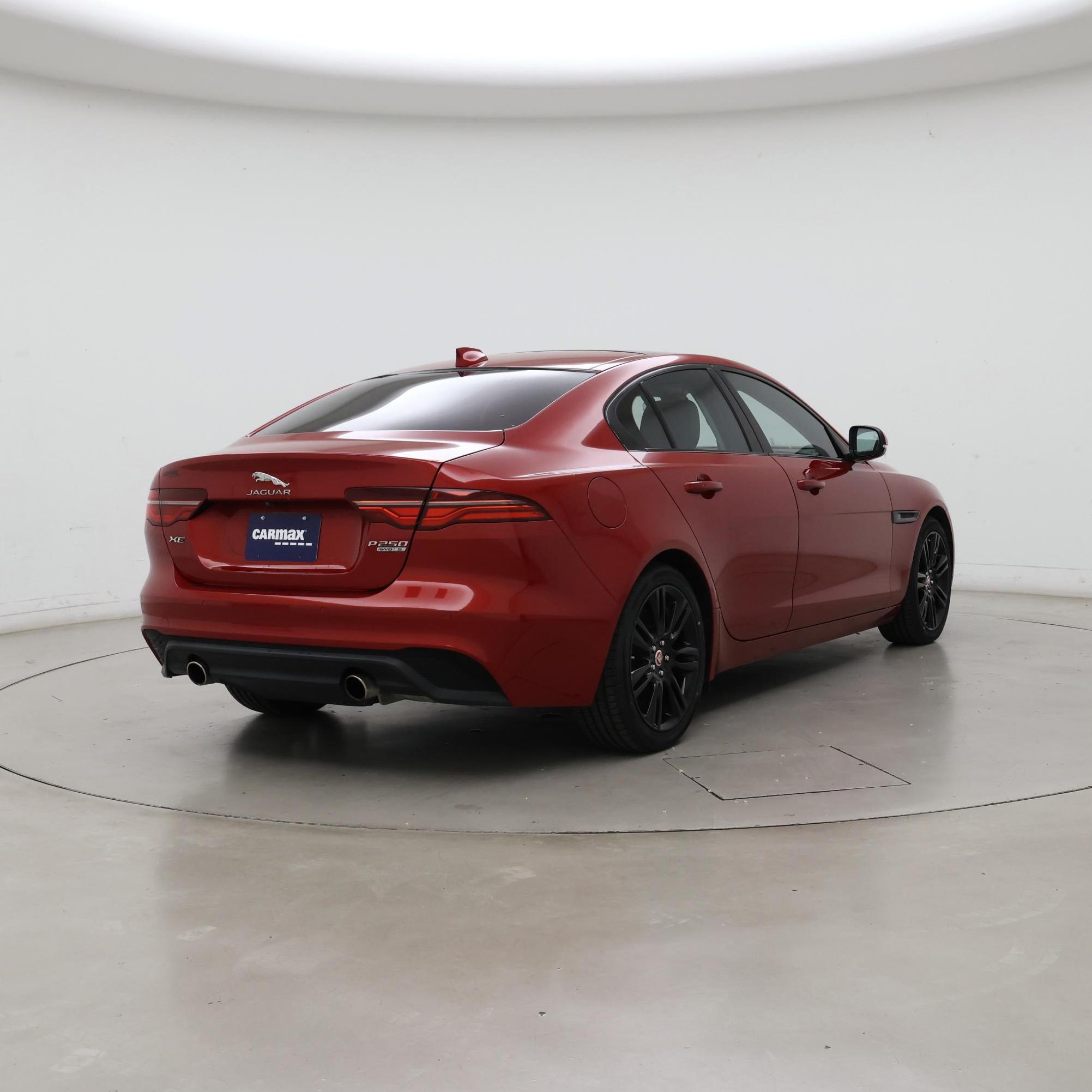 Thumbnail: 2020 Jaguar XE - 8