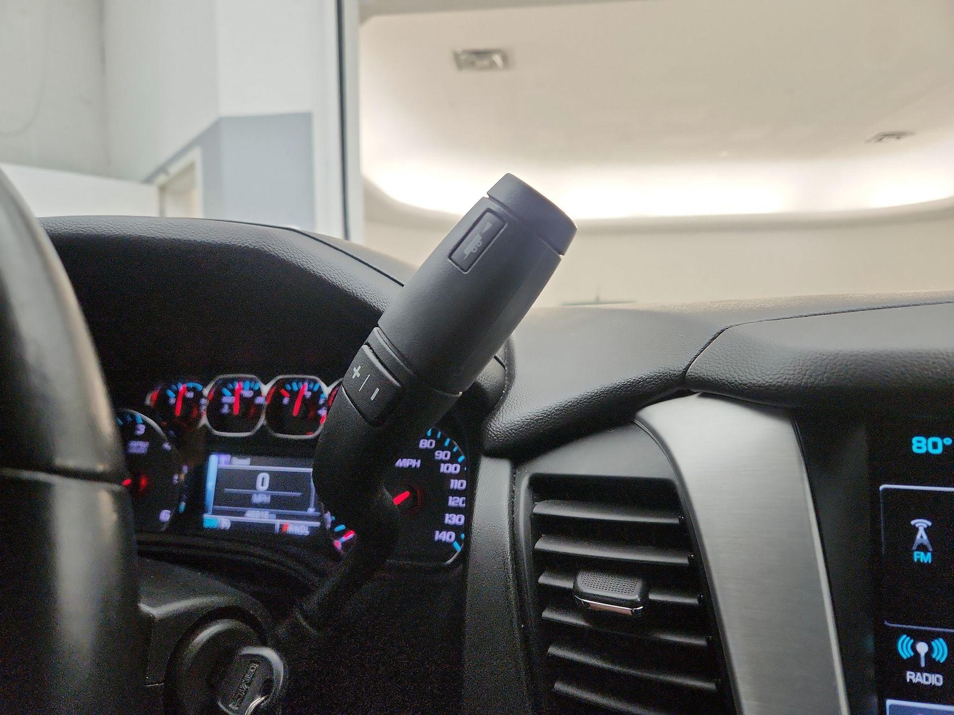 Thumbnail: 2020 GMC Yukon - 17