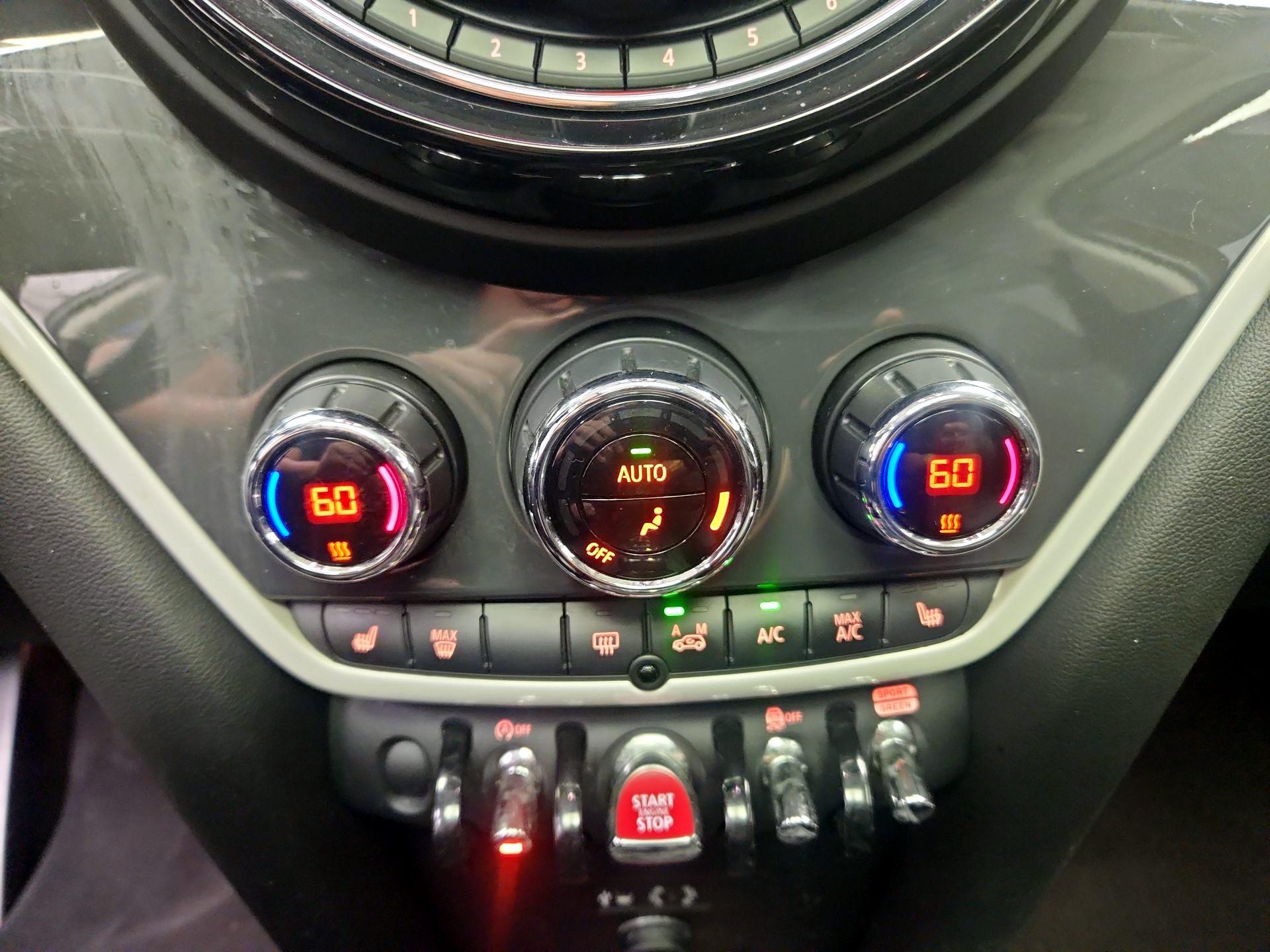 Thumbnail: 2018 MINI Cooper Countryman - 16