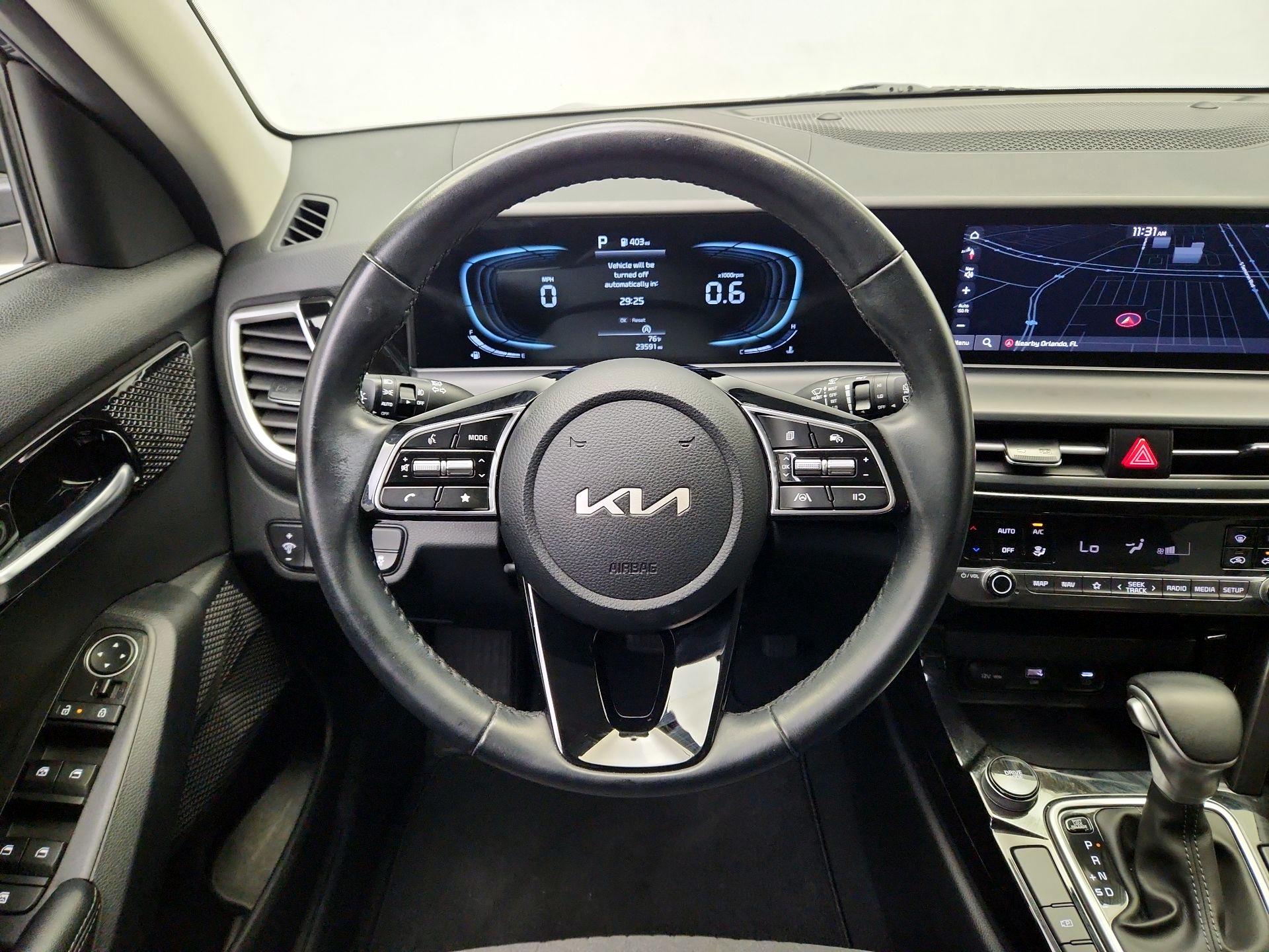 Thumbnail: 2025 Kia Seltos - 10