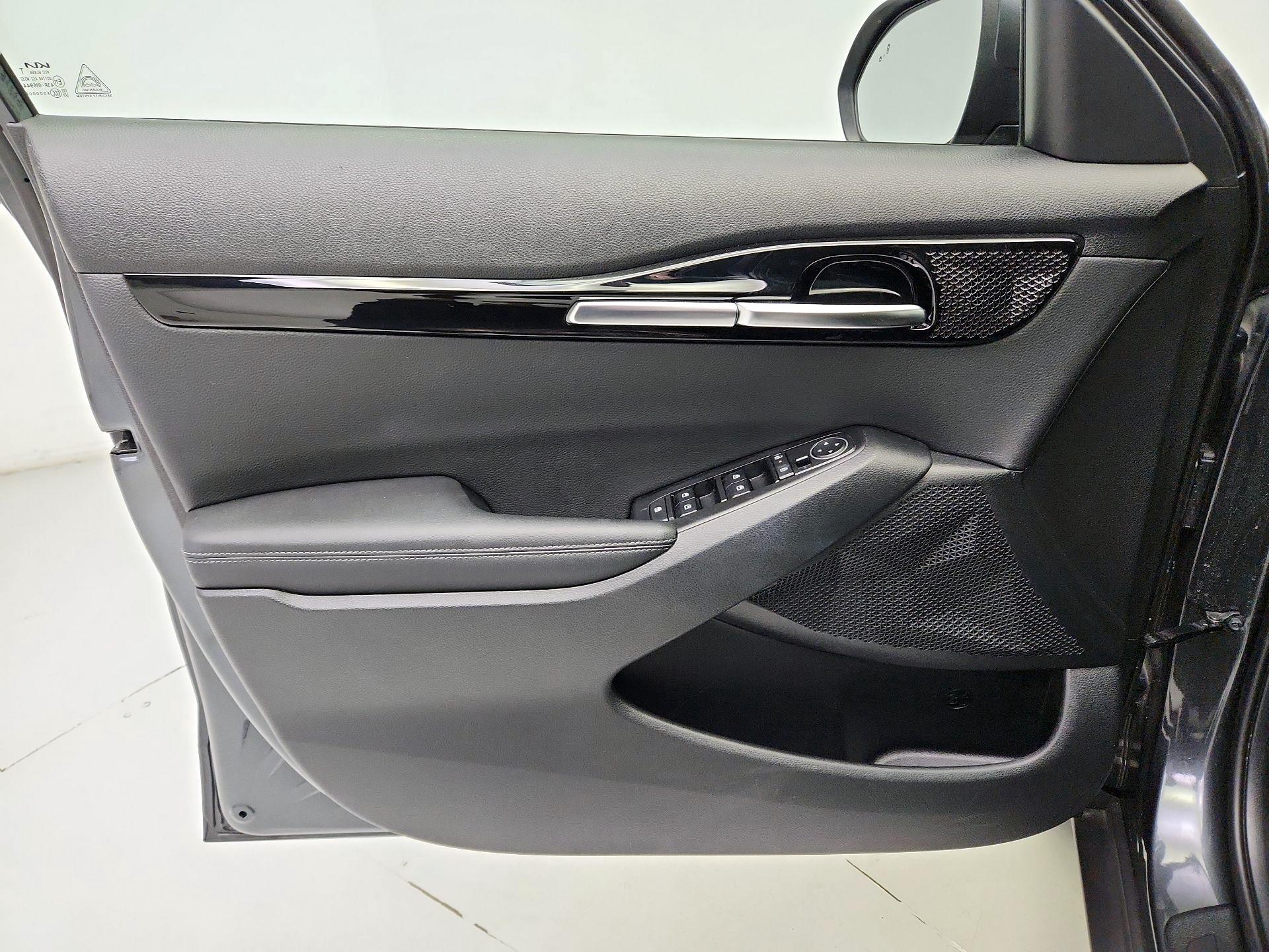 Thumbnail: 2025 Kia Seltos - 12