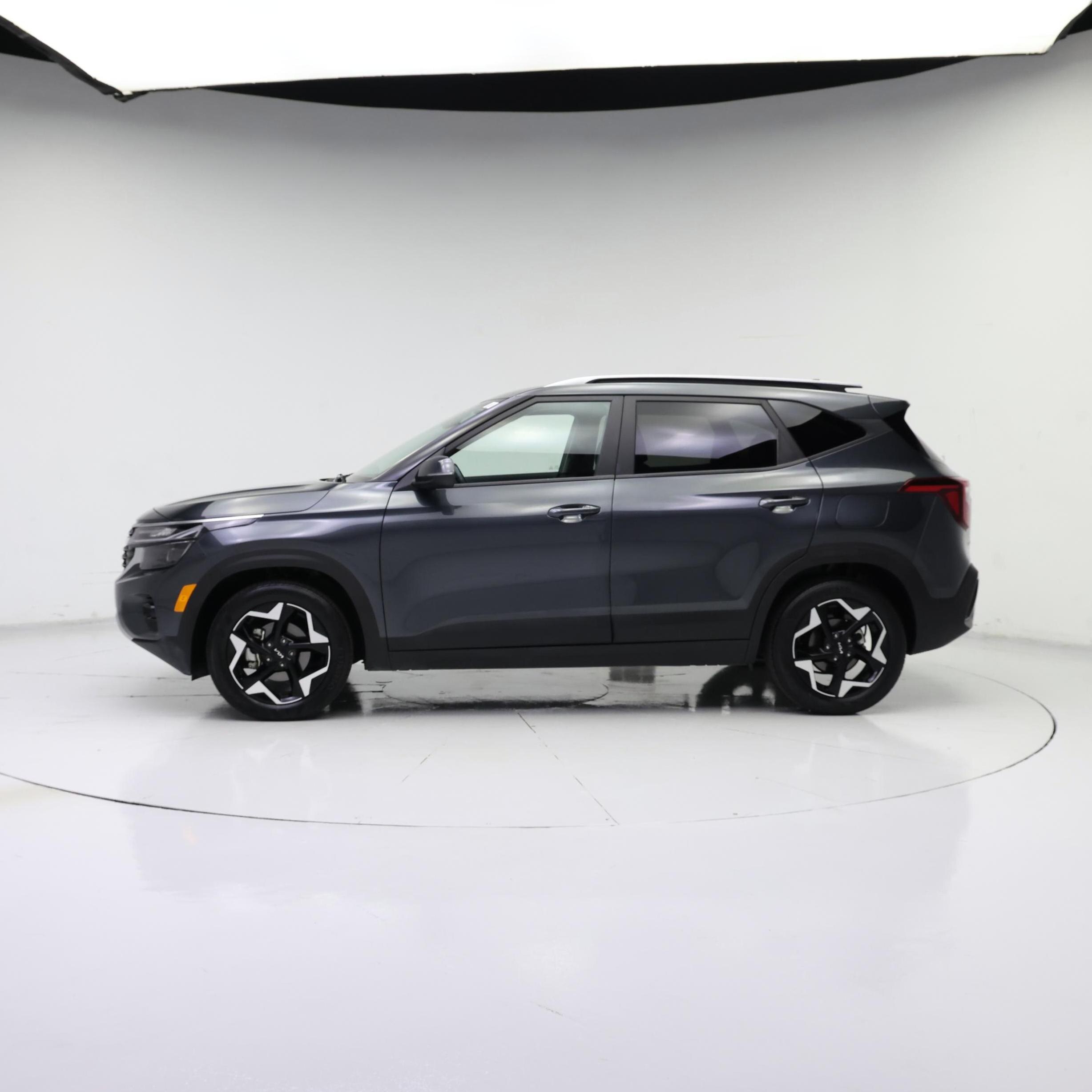 Thumbnail: 2025 Kia Seltos - 3