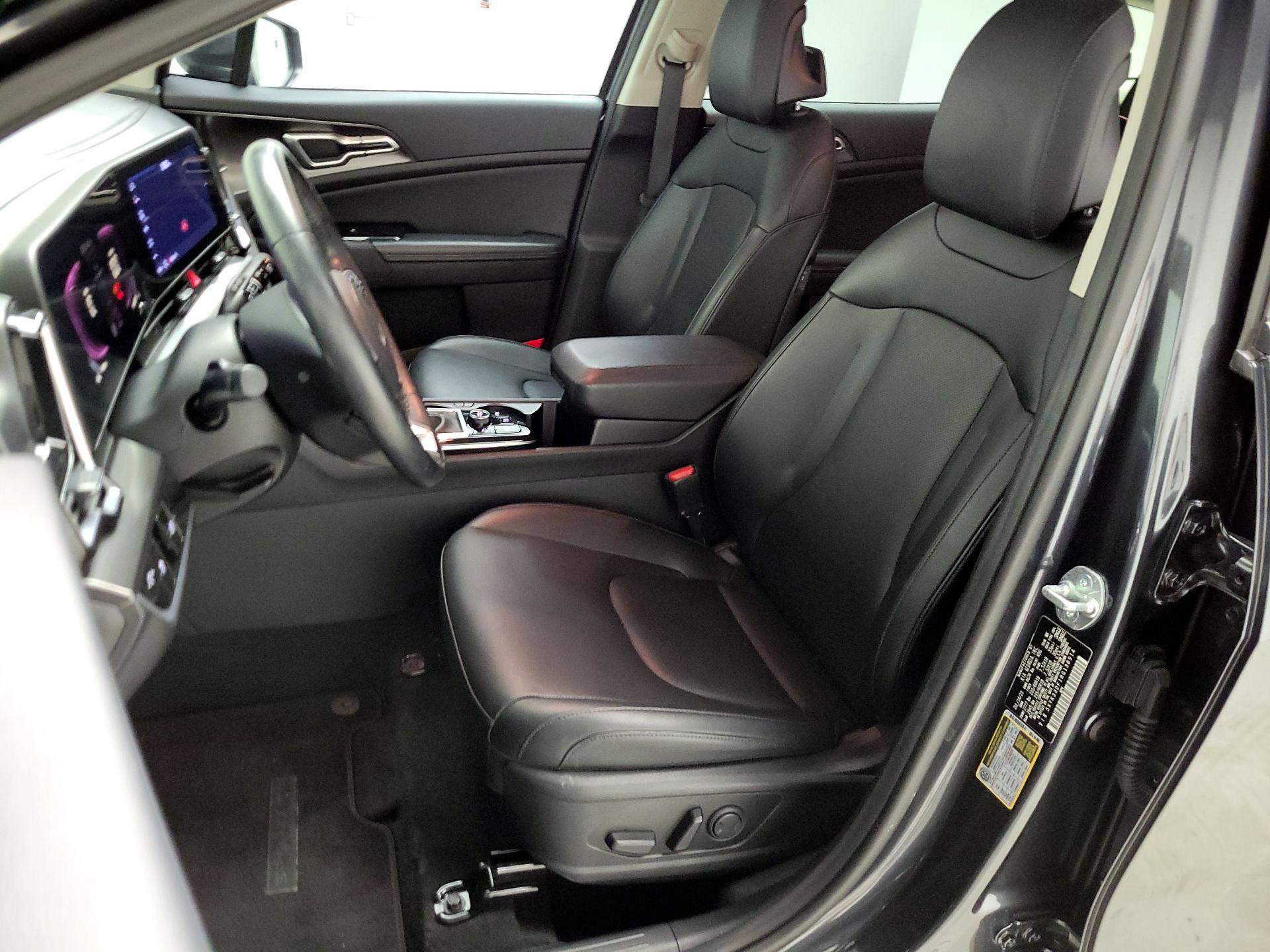 Thumbnail: 2024 Kia Sportage - 11