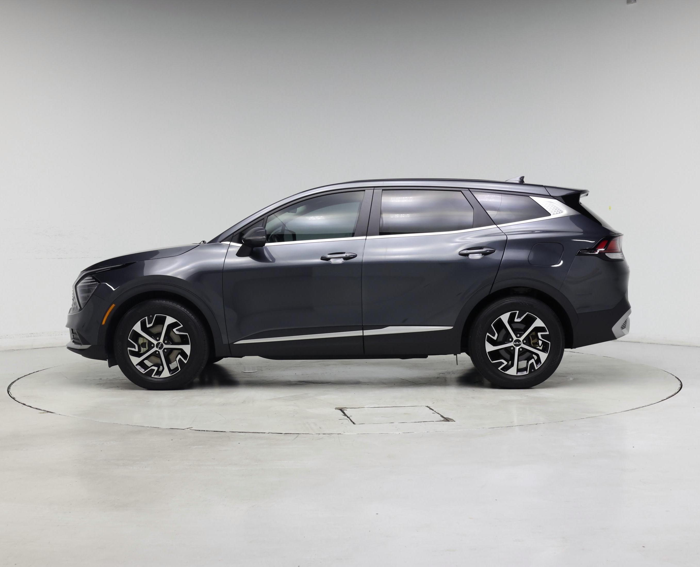 Thumbnail: 2024 Kia Sportage - 3