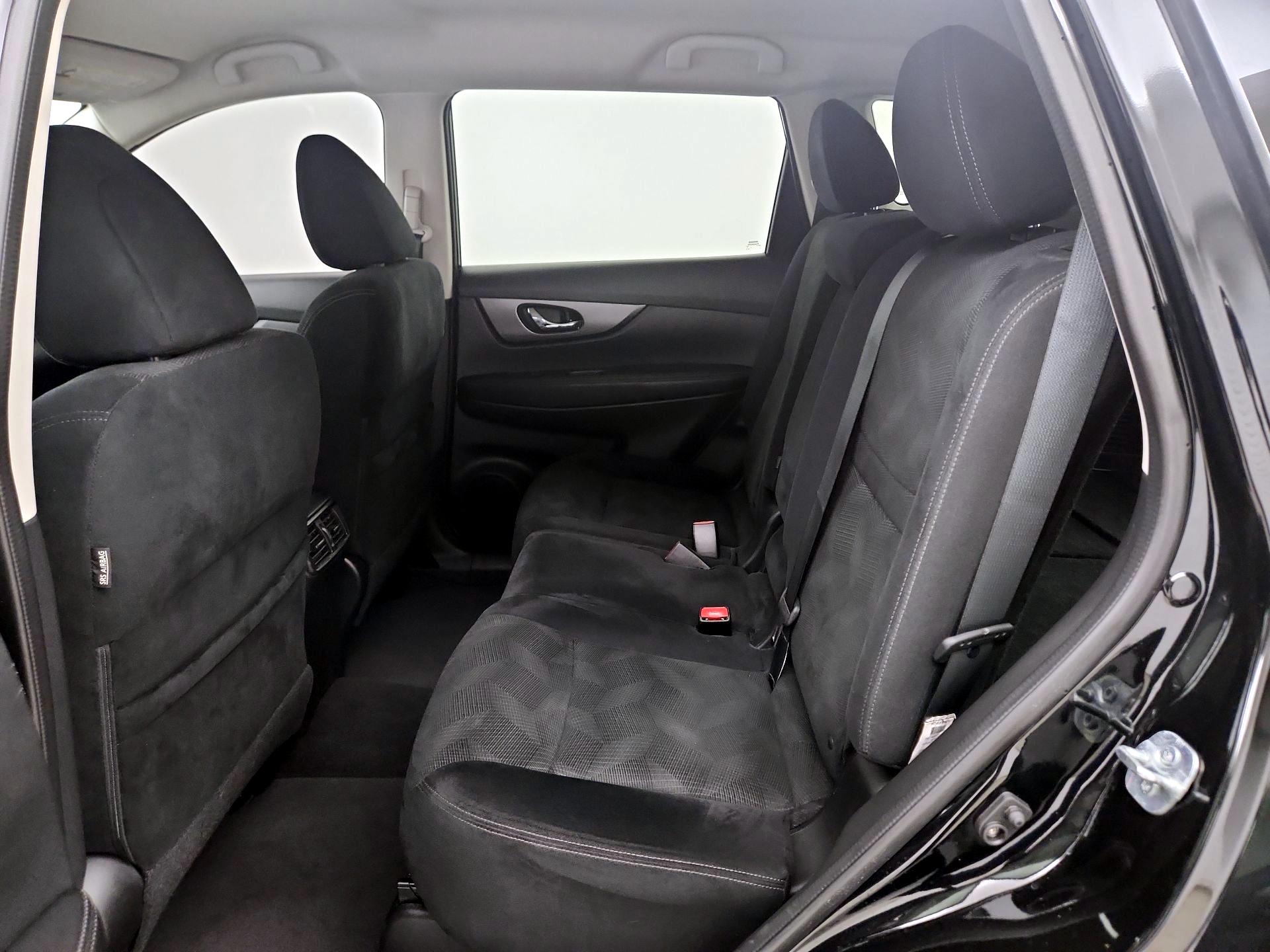 Thumbnail: 2014 Nissan Rogue - 19