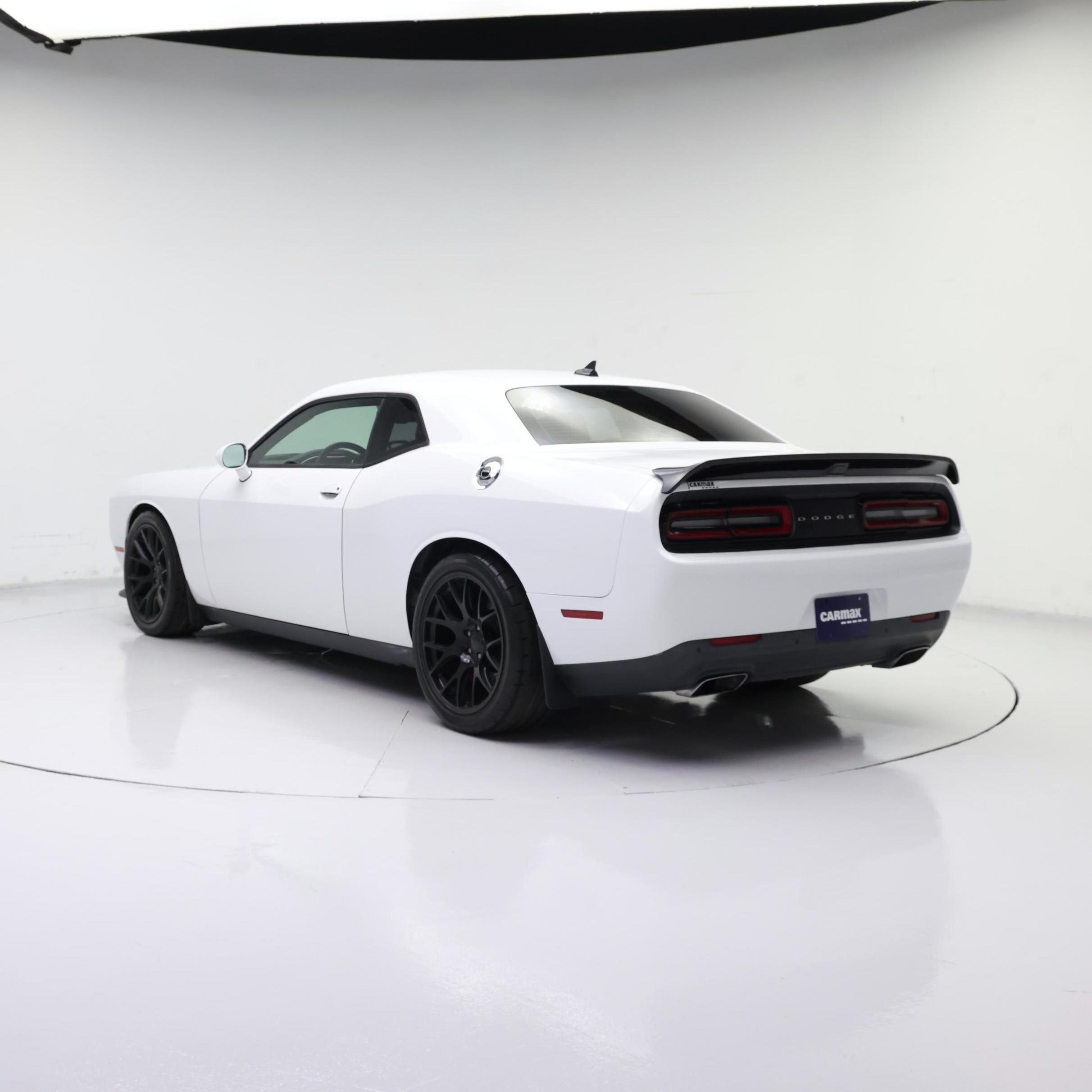 Thumbnail: 2015 Dodge Challenger - 2