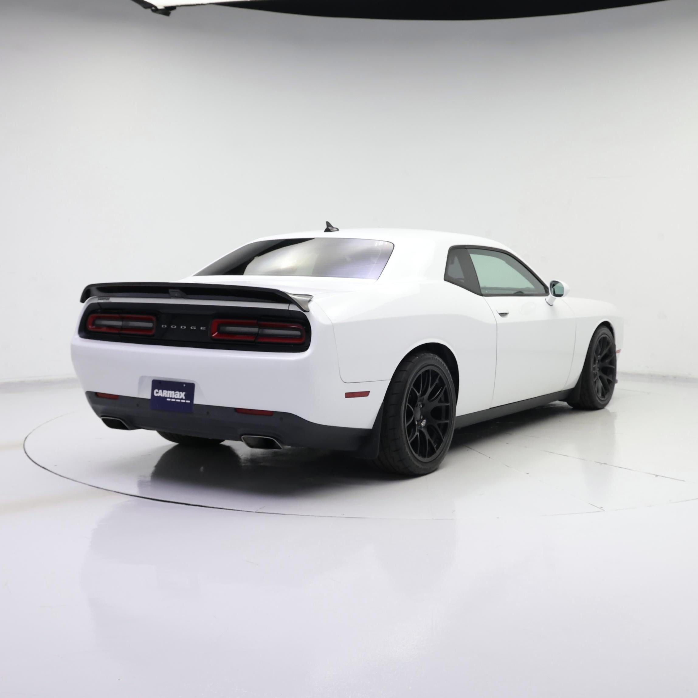 Thumbnail: 2015 Dodge Challenger - 8