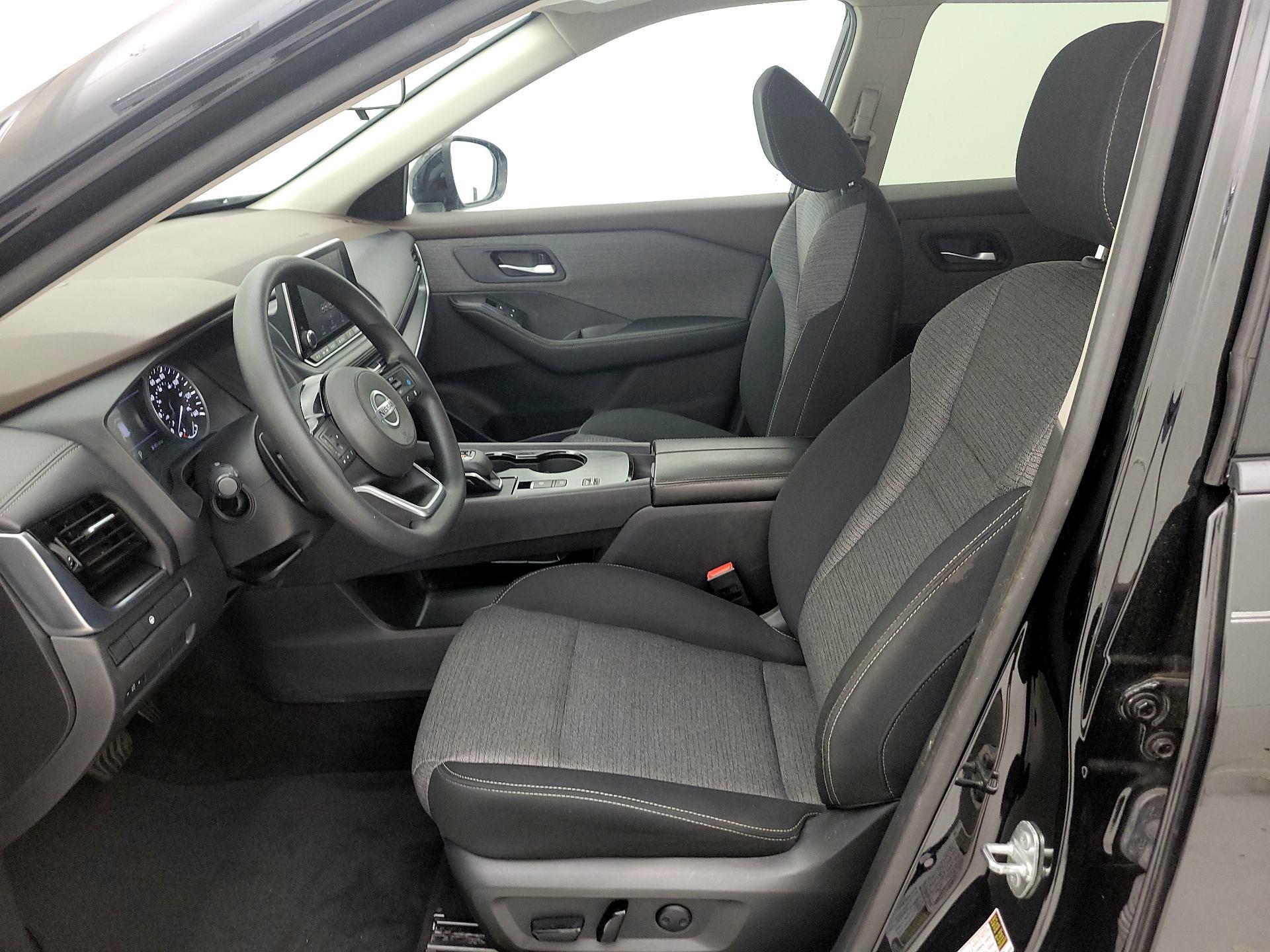 Thumbnail: 2021 Nissan Rogue - 11