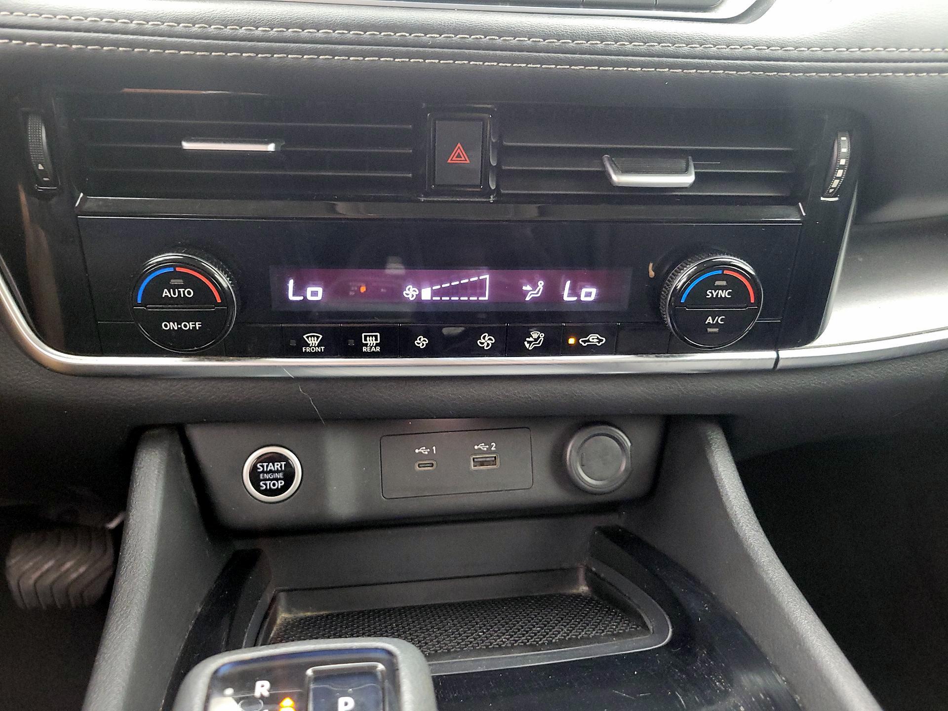 Thumbnail: 2021 Nissan Rogue - 16