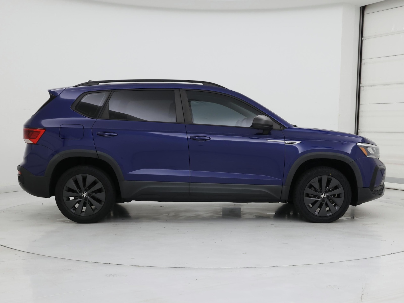 2022 Volkswagen Taos S - Photo 8