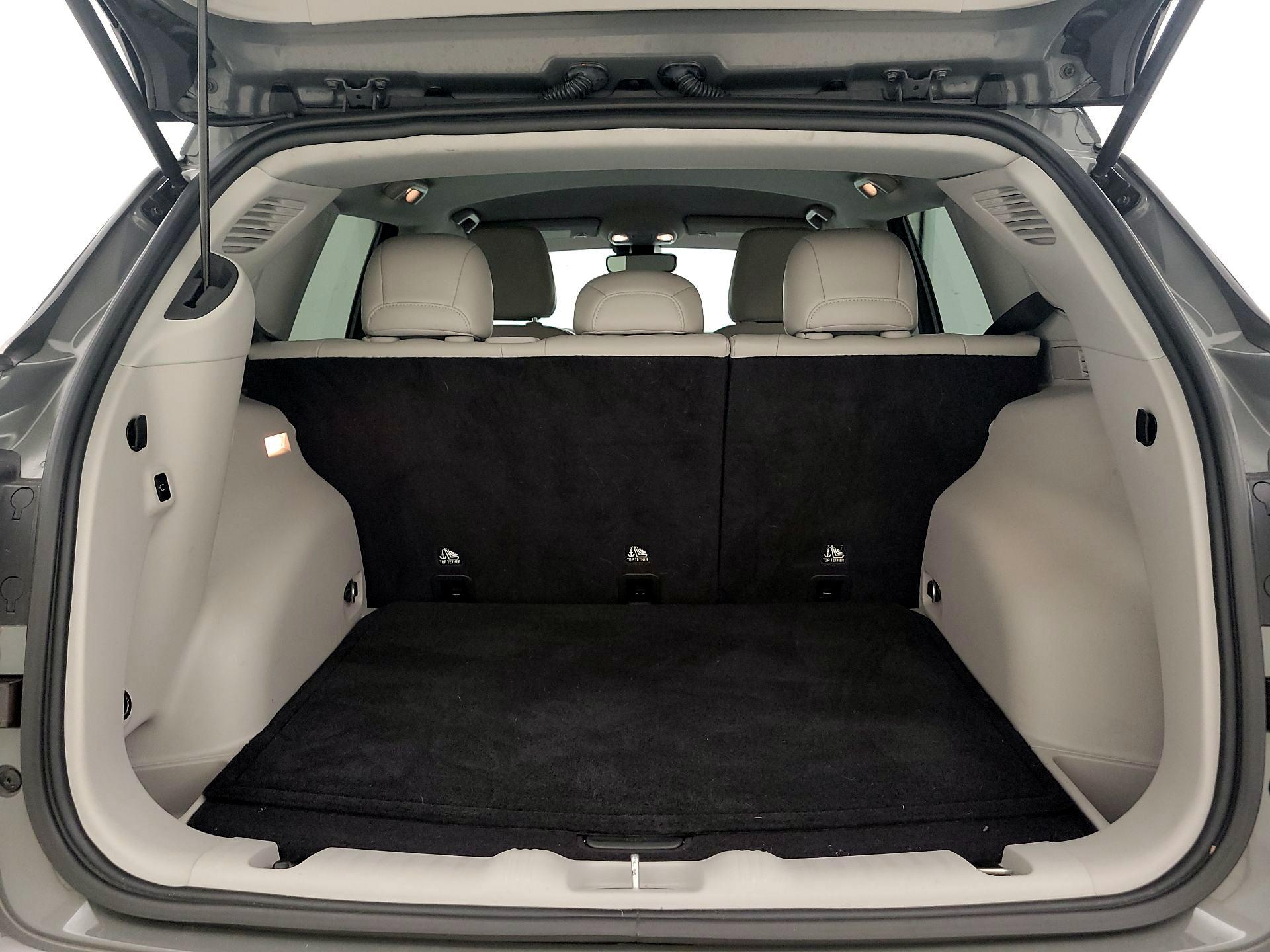 Thumbnail: 2022 Jeep Compass - 20