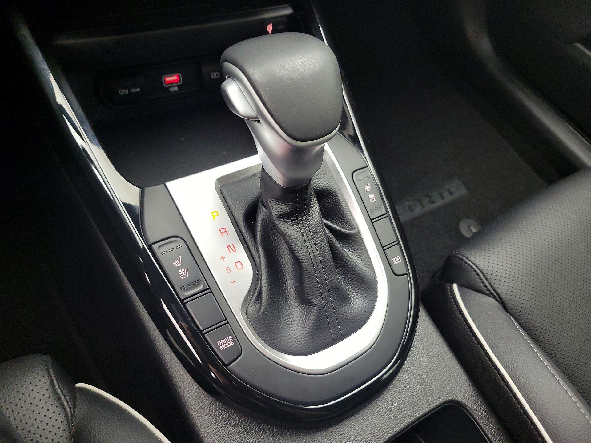 Thumbnail: 2023 Kia Forte - 18