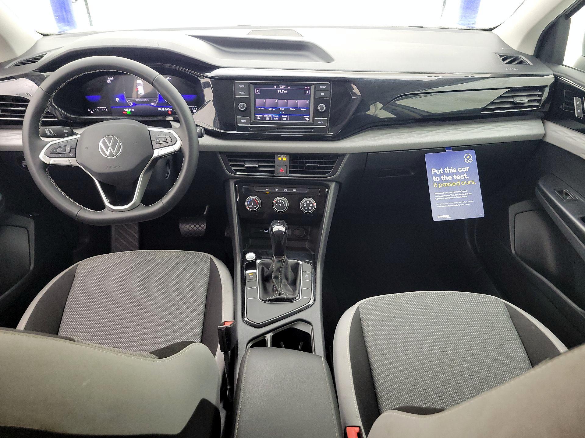 Thumbnail: 2023 Volkswagen Taos - 9