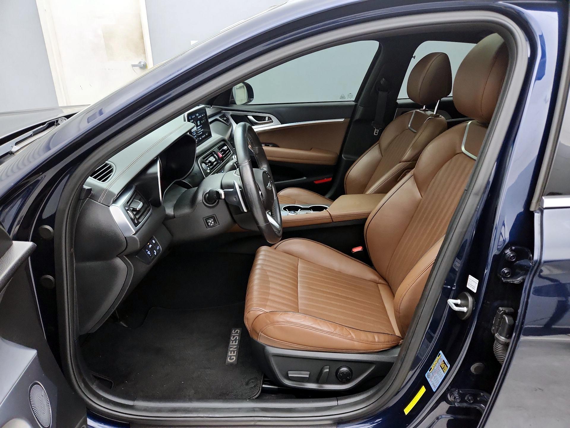 Thumbnail: 2020 Genesis G70 - 11