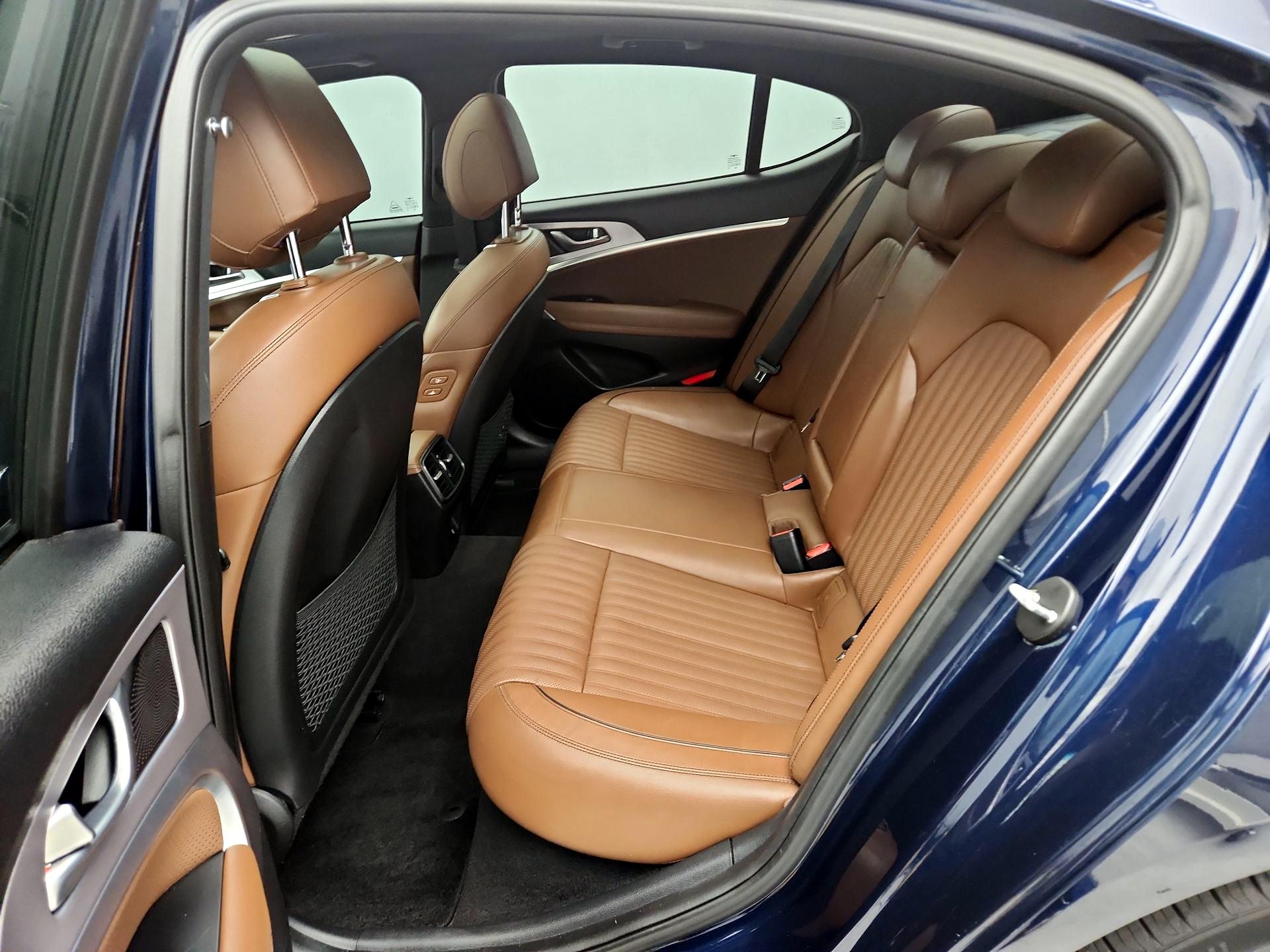 Thumbnail: 2020 Genesis G70 - 20