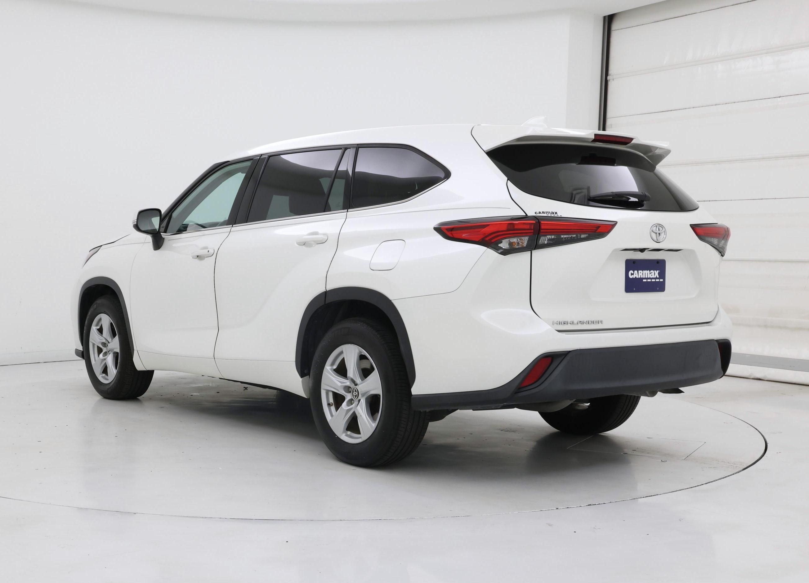 Thumbnail: 2020 Toyota Highlander - 2