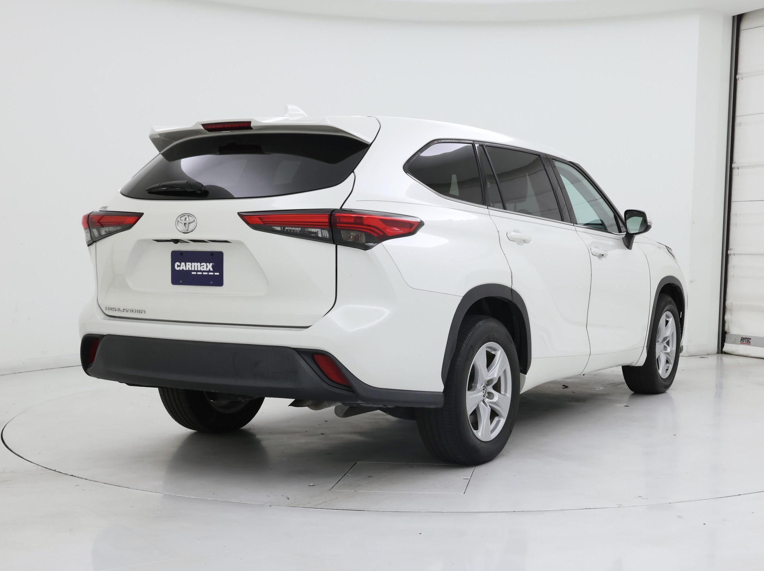 Thumbnail: 2020 Toyota Highlander - 8