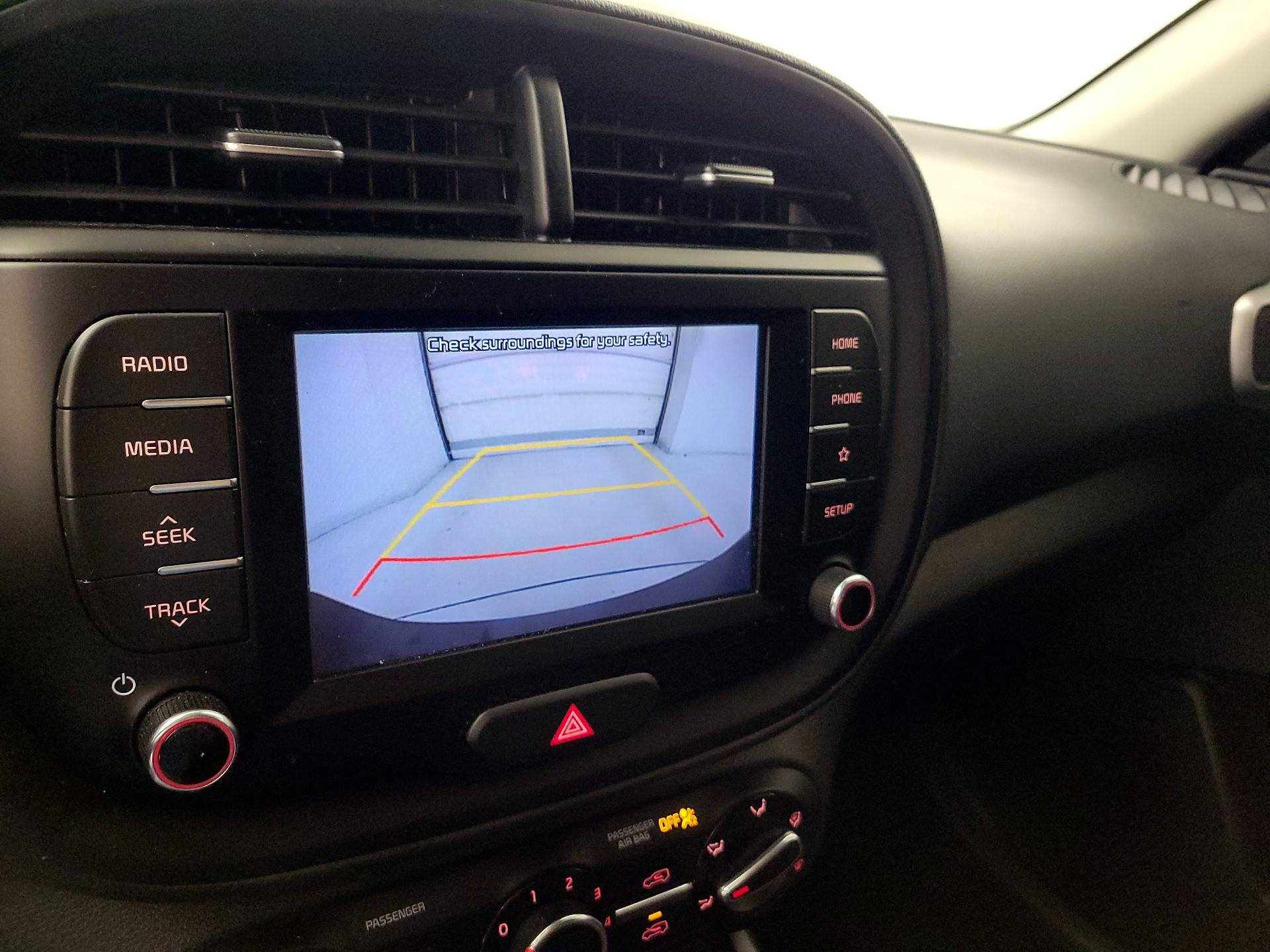 Thumbnail: 2020 Kia Soul - 14