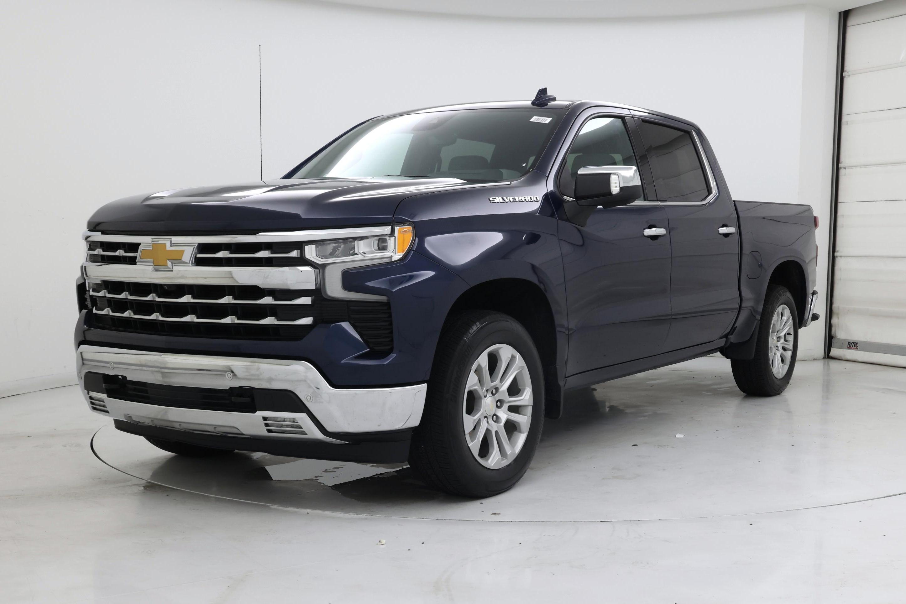 Thumbnail: 2022 Chevrolet Silverado 1500 - 4