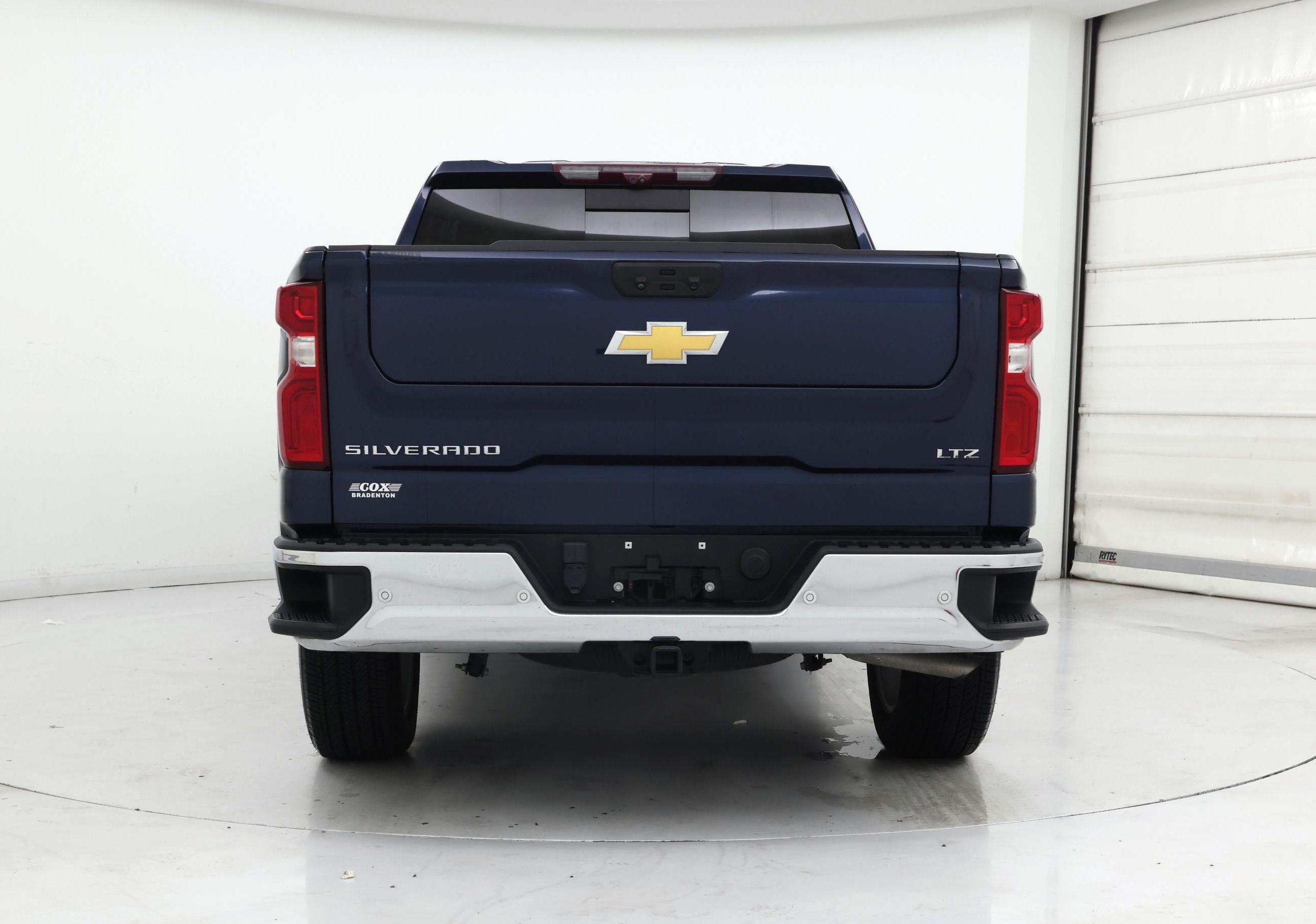 Thumbnail: 2022 Chevrolet Silverado 1500 - 6