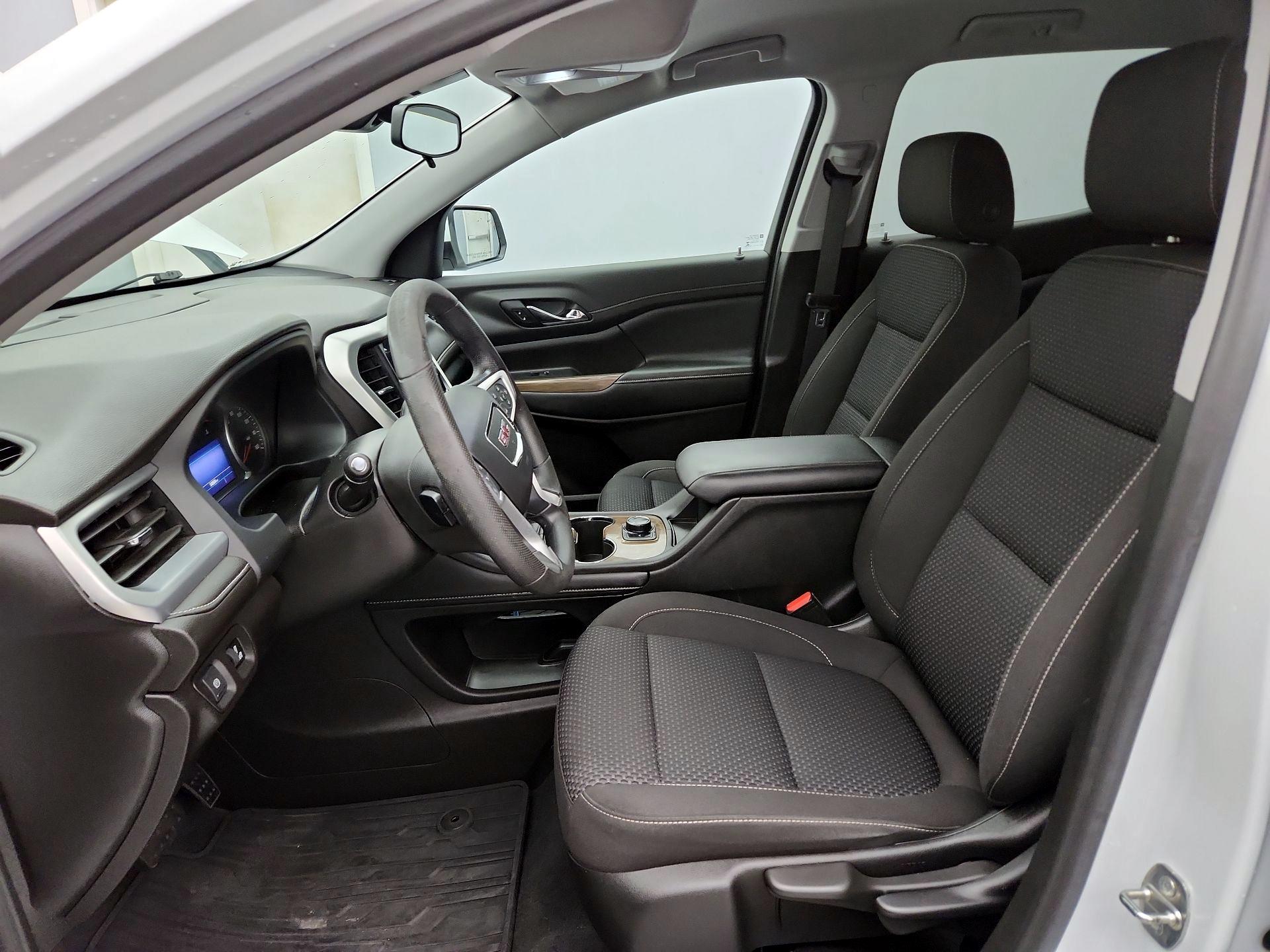 Thumbnail: 2022 GMC Acadia - 11