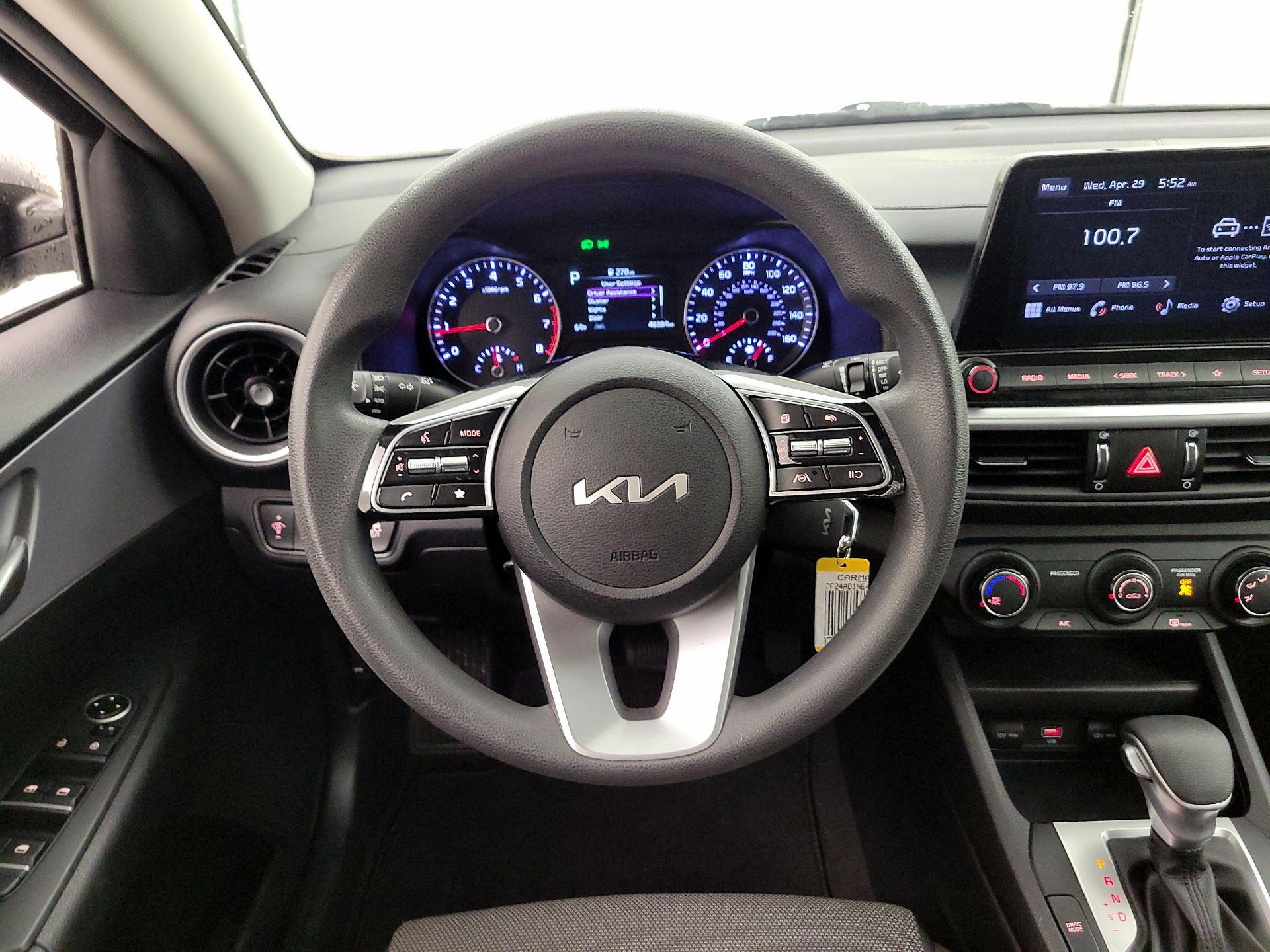 Thumbnail: 2022 Kia Forte - 10