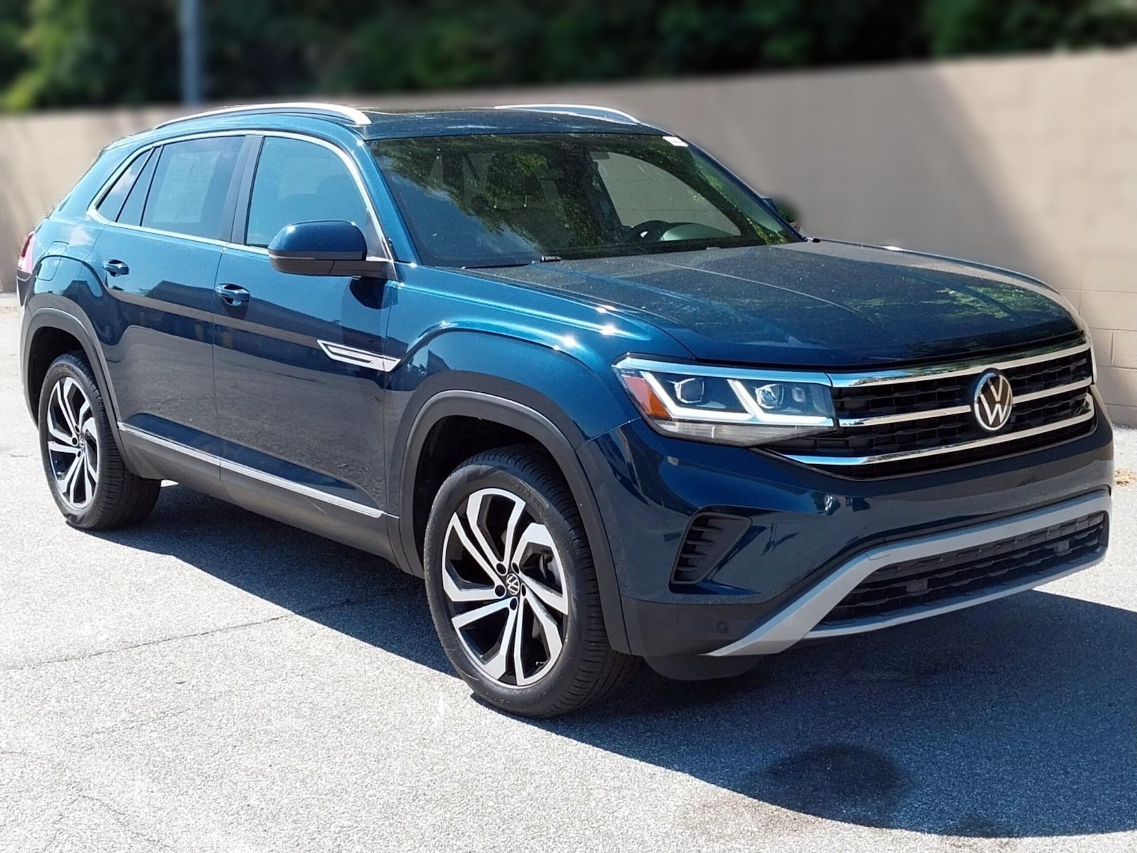 2022 Volkswagen Atlas Cross Sport SEL