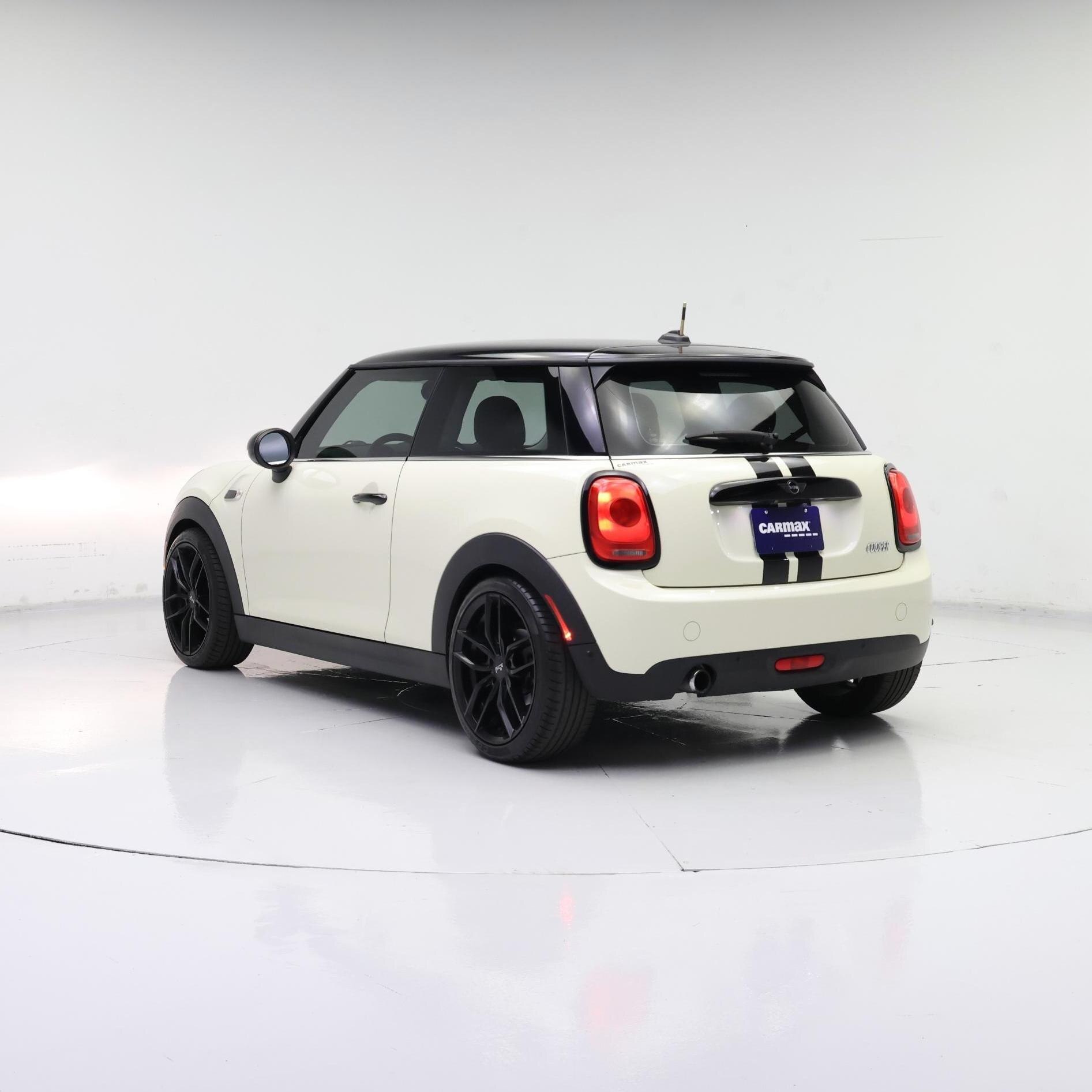 Thumbnail: 2018 MINI Cooper Hardtop - 2