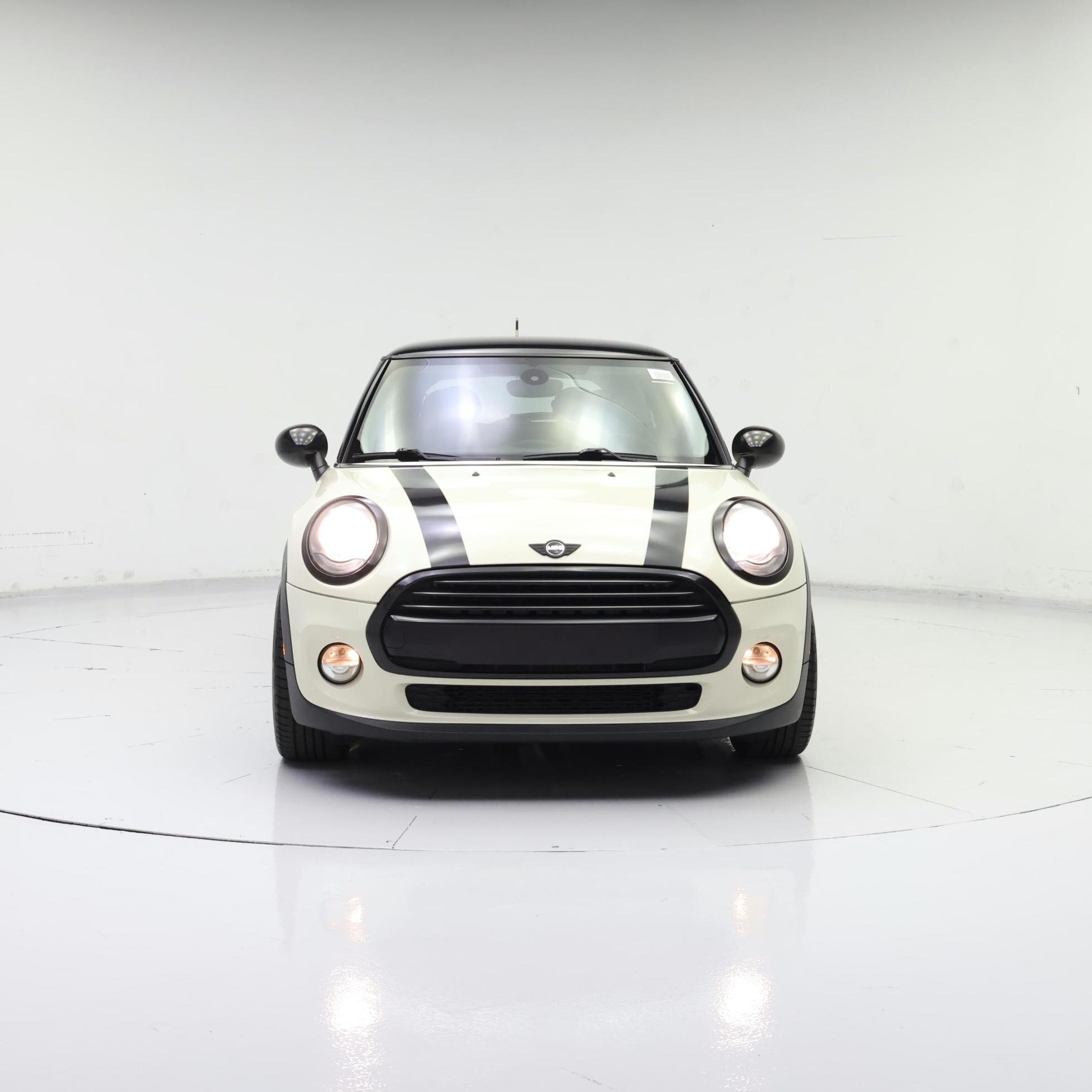 Thumbnail: 2018 MINI Cooper Hardtop - 5