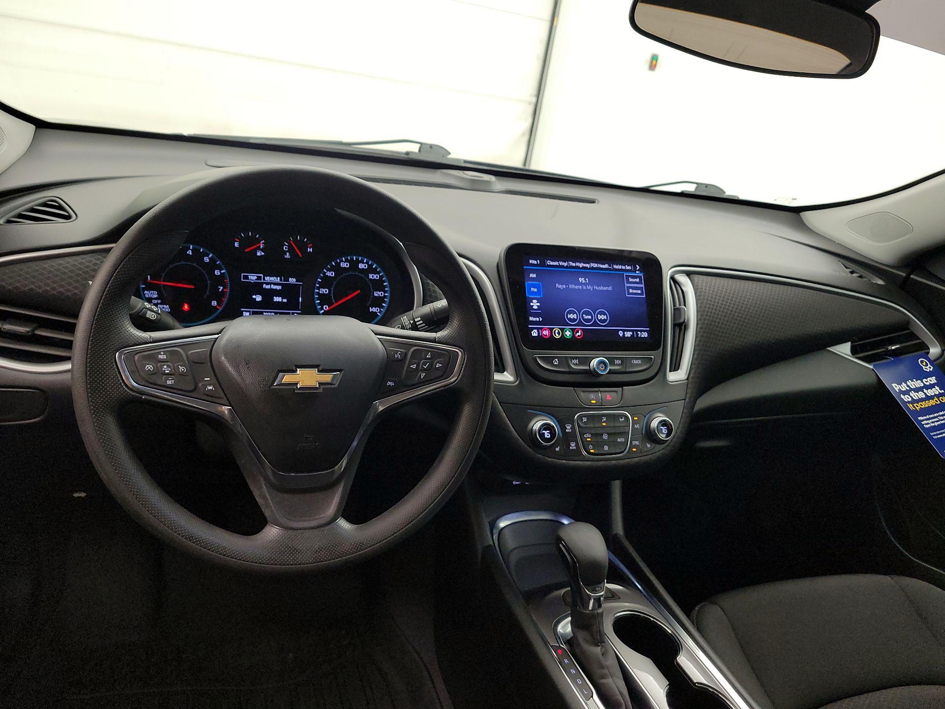 Thumbnail: 2023 Chevrolet Malibu - 9