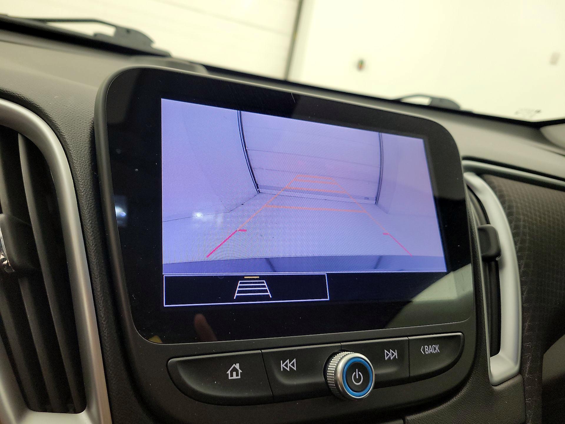 Thumbnail: 2023 Chevrolet Malibu - 14