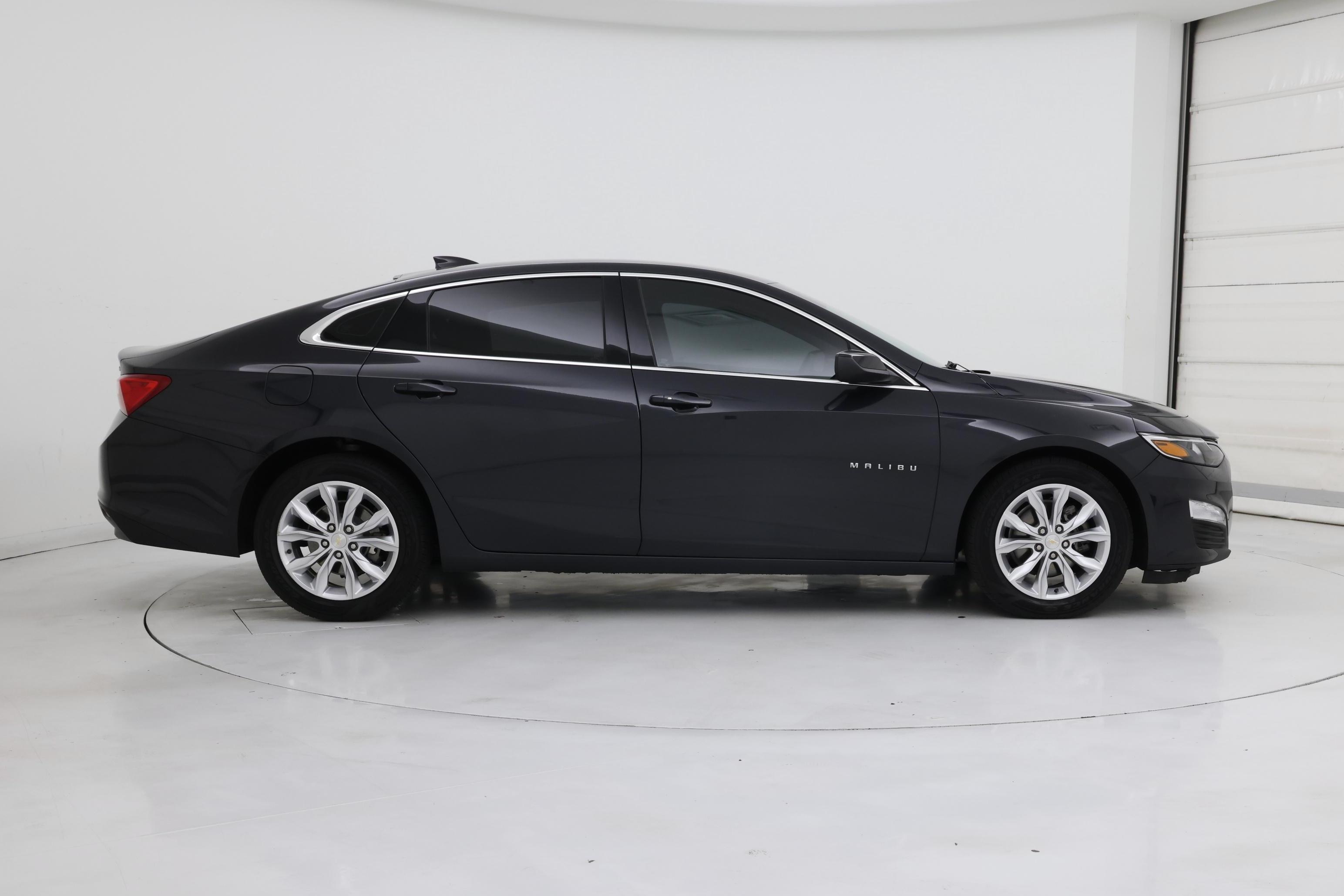 Thumbnail: 2023 Chevrolet Malibu - 7