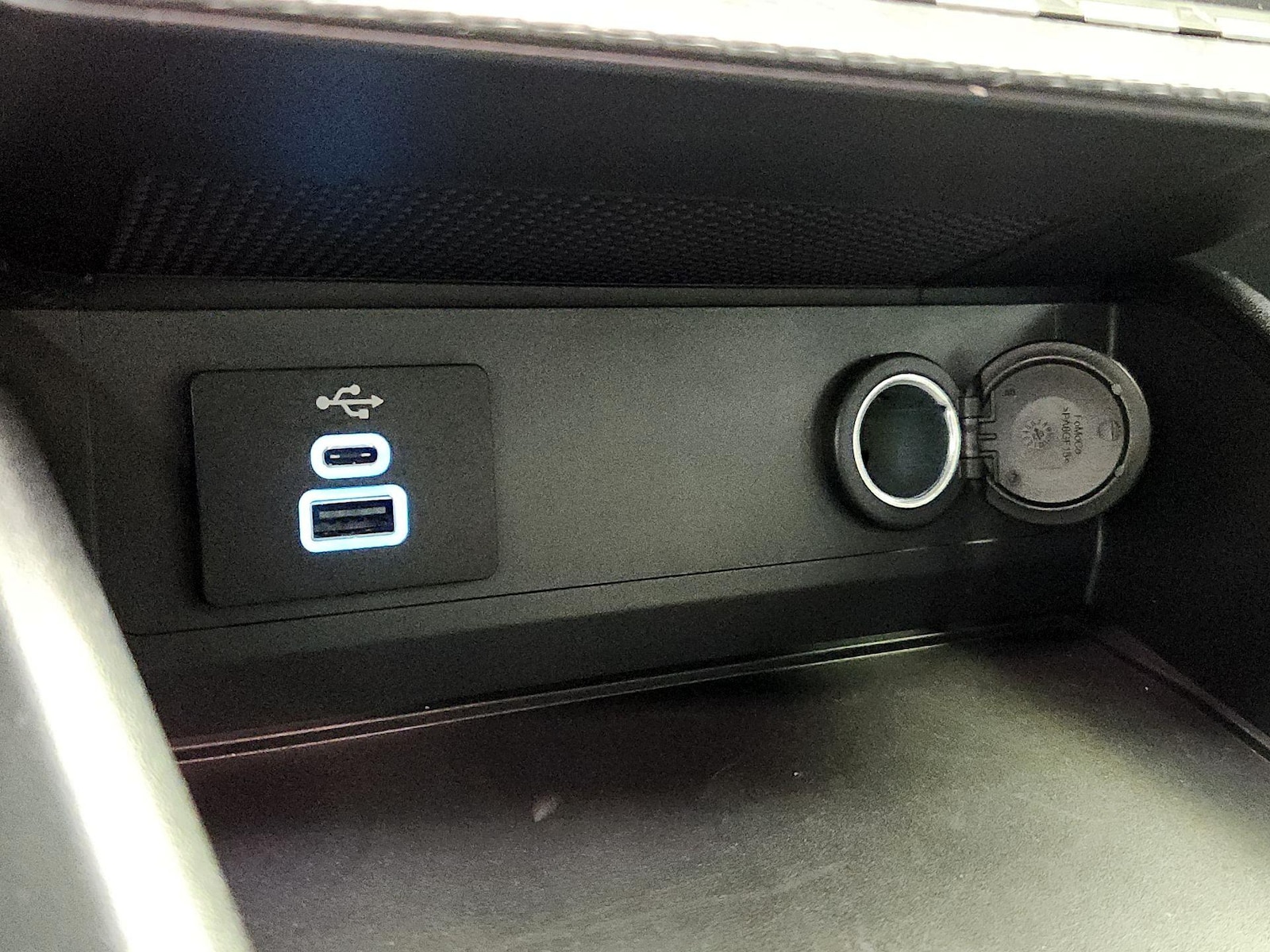 2024 Ford Mustang EcoBoost - Photo 19