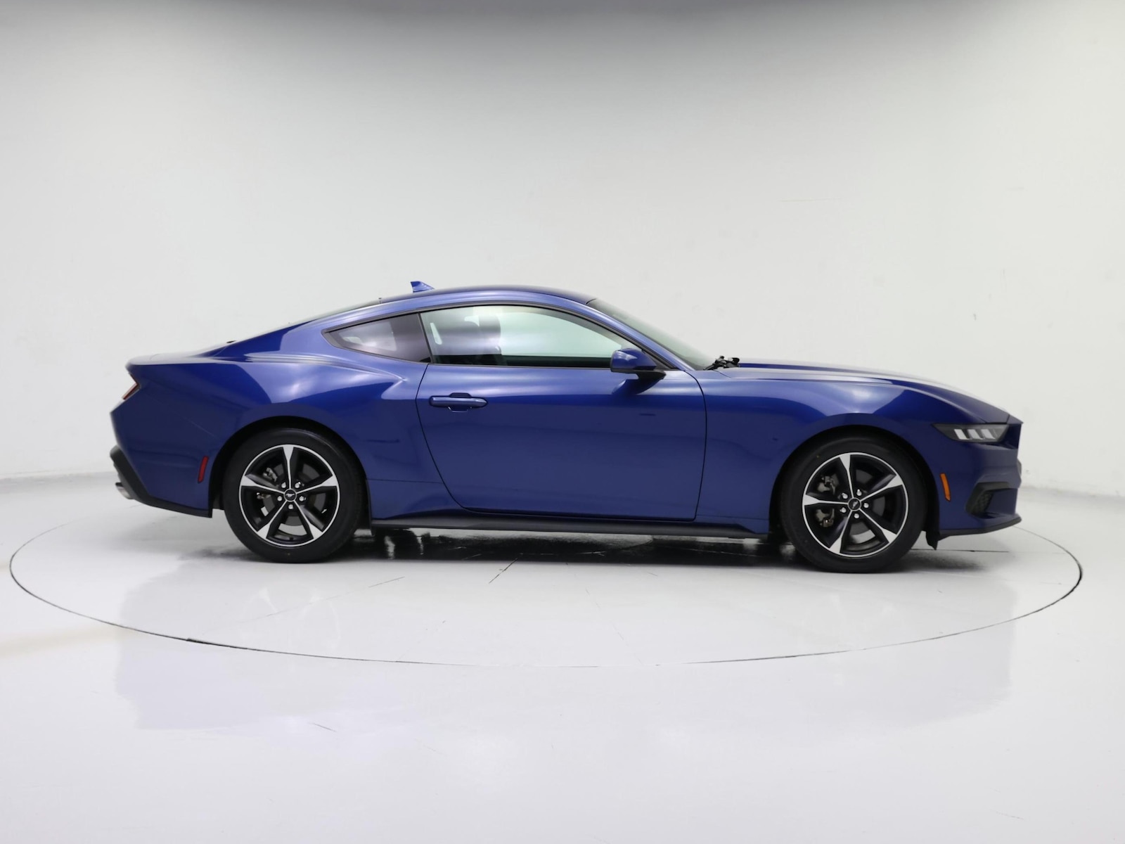 2024 Ford Mustang EcoBoost - Photo 8