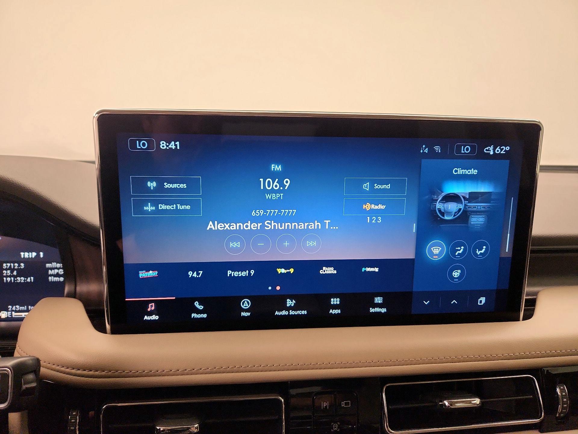 Thumbnail: 2021 Lincoln Nautilus - 16