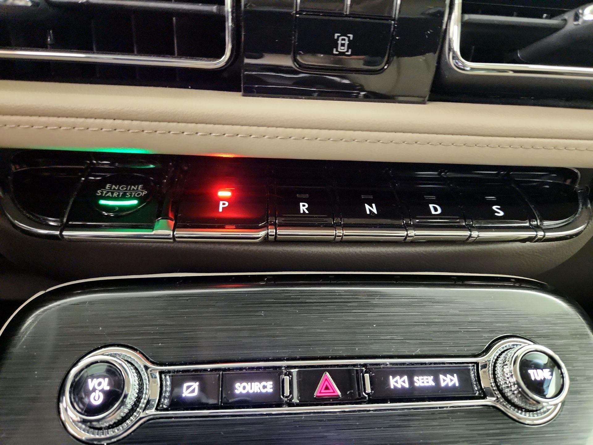 Thumbnail: 2021 Lincoln Nautilus - 18