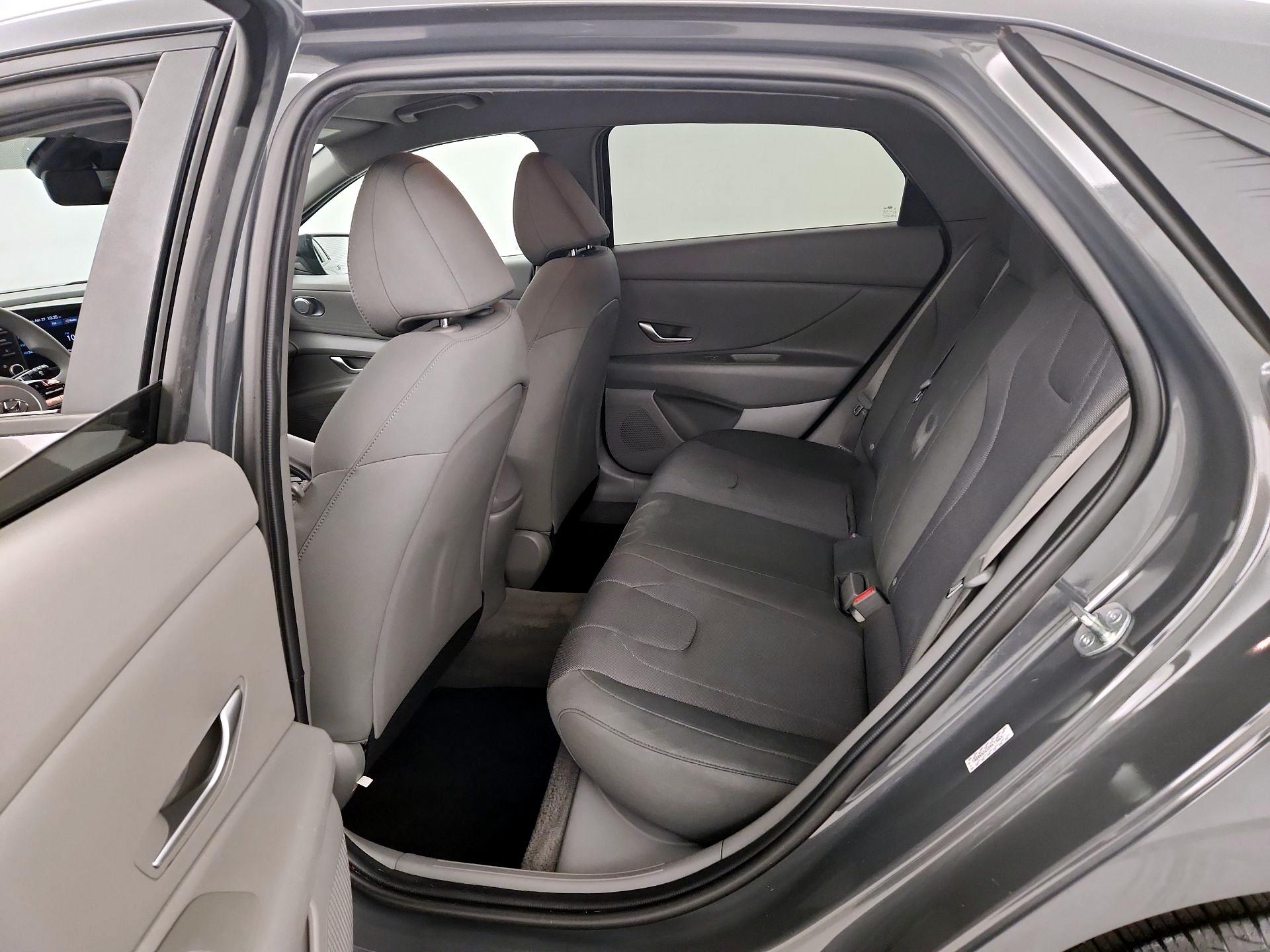 Thumbnail: 2023 Hyundai Elantra - 19