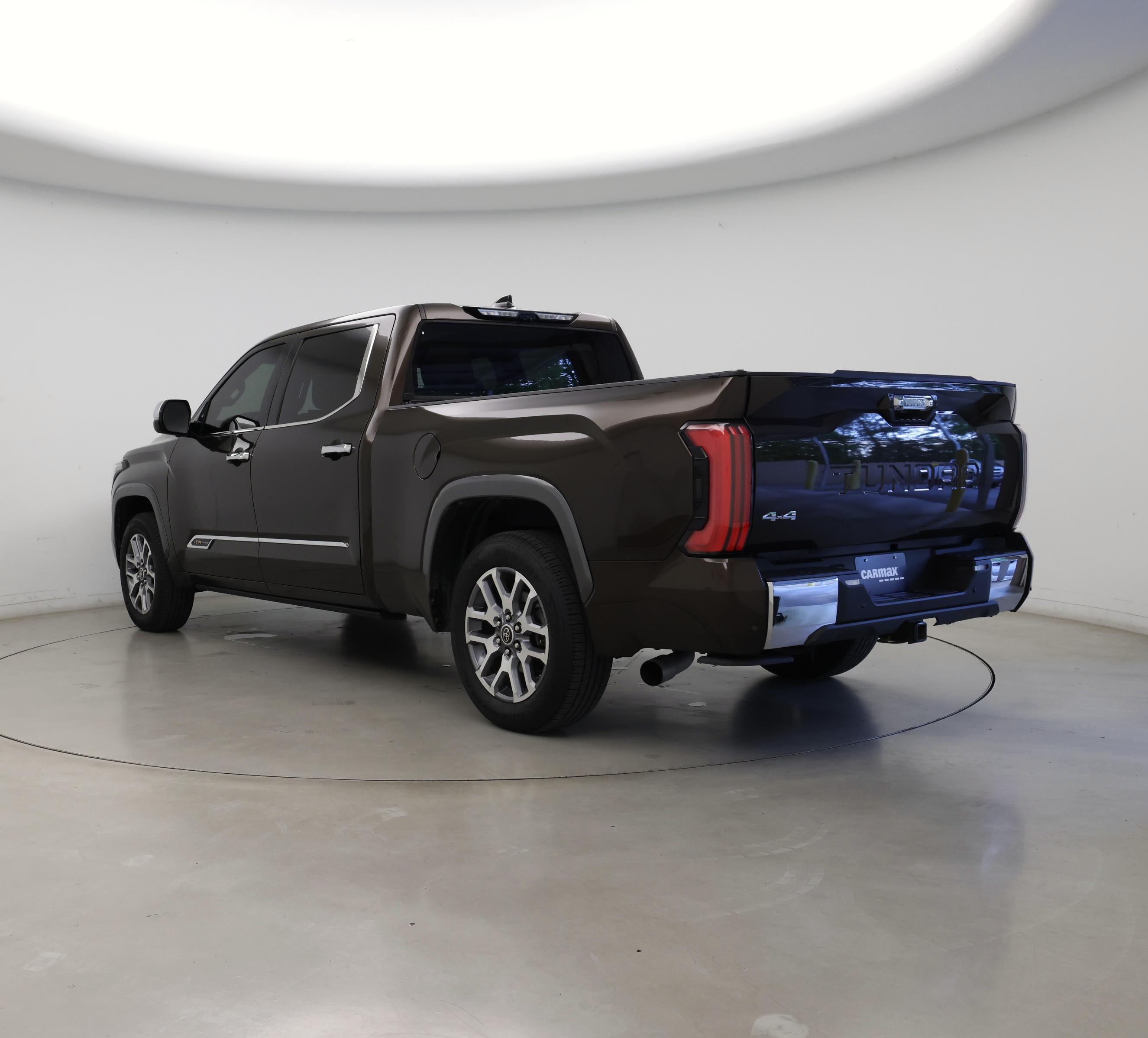 Thumbnail: 2022 Toyota Tundra - 4