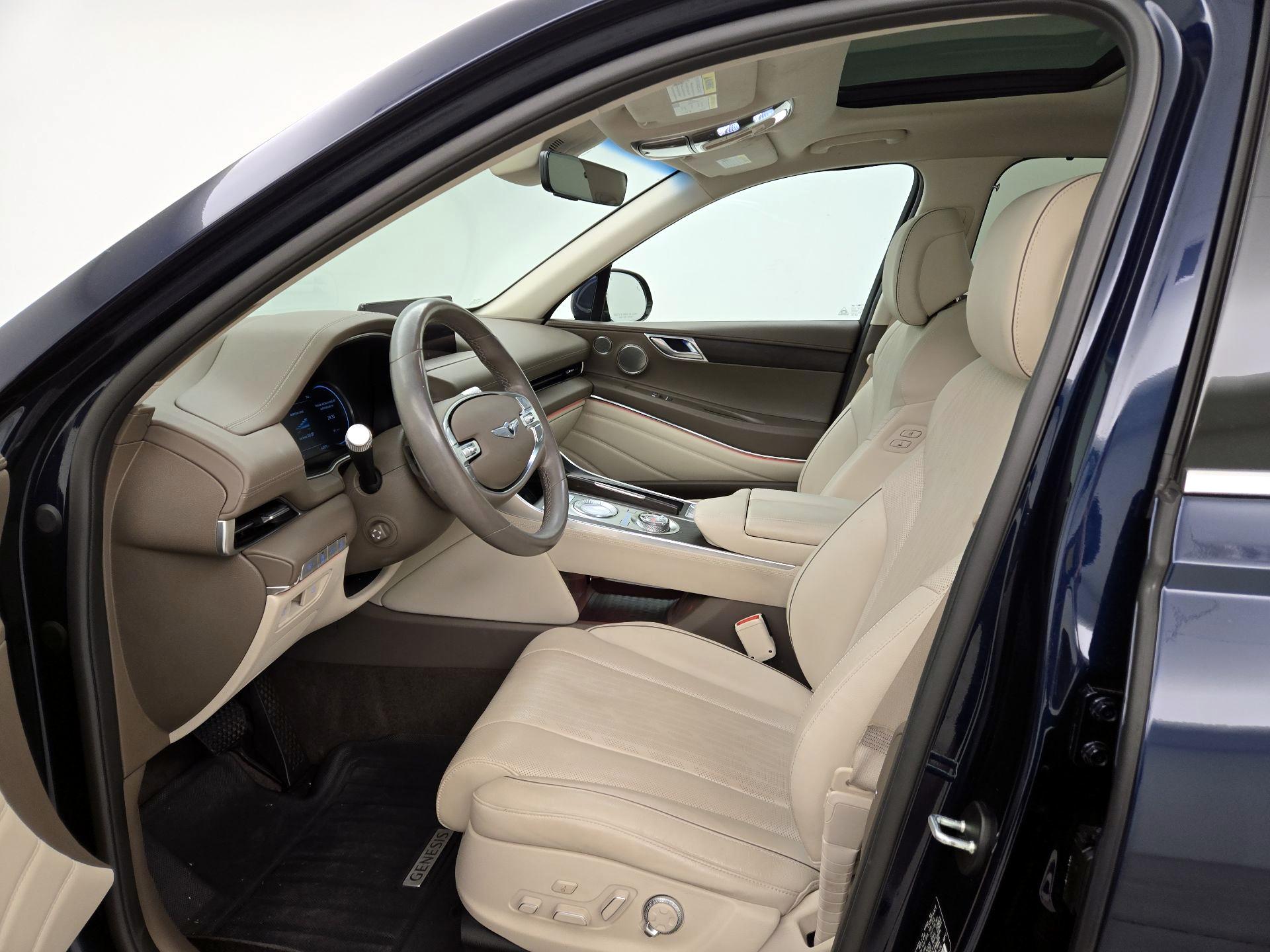 Thumbnail: 2021 Genesis GV80 - 11