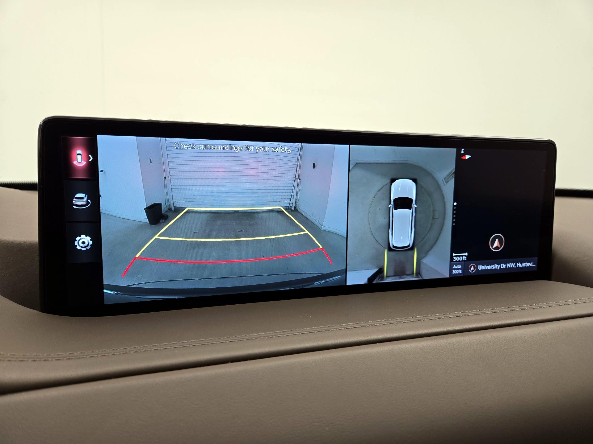 Thumbnail: 2021 Genesis GV80 - 15